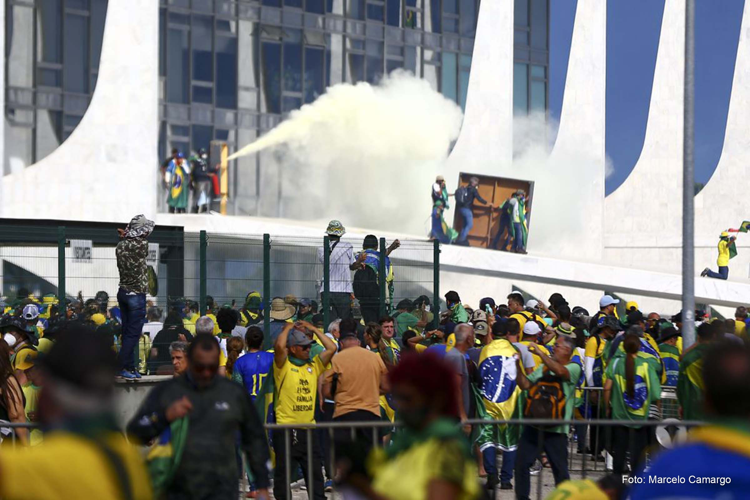 Três mandados de prisão preventiva e 14 mandados de busca e apreensão estão sendo cumpridos em Rondônia, Goiás, Espírito Santo, São Paulo, Mato Grosso e no Distrito Federal.