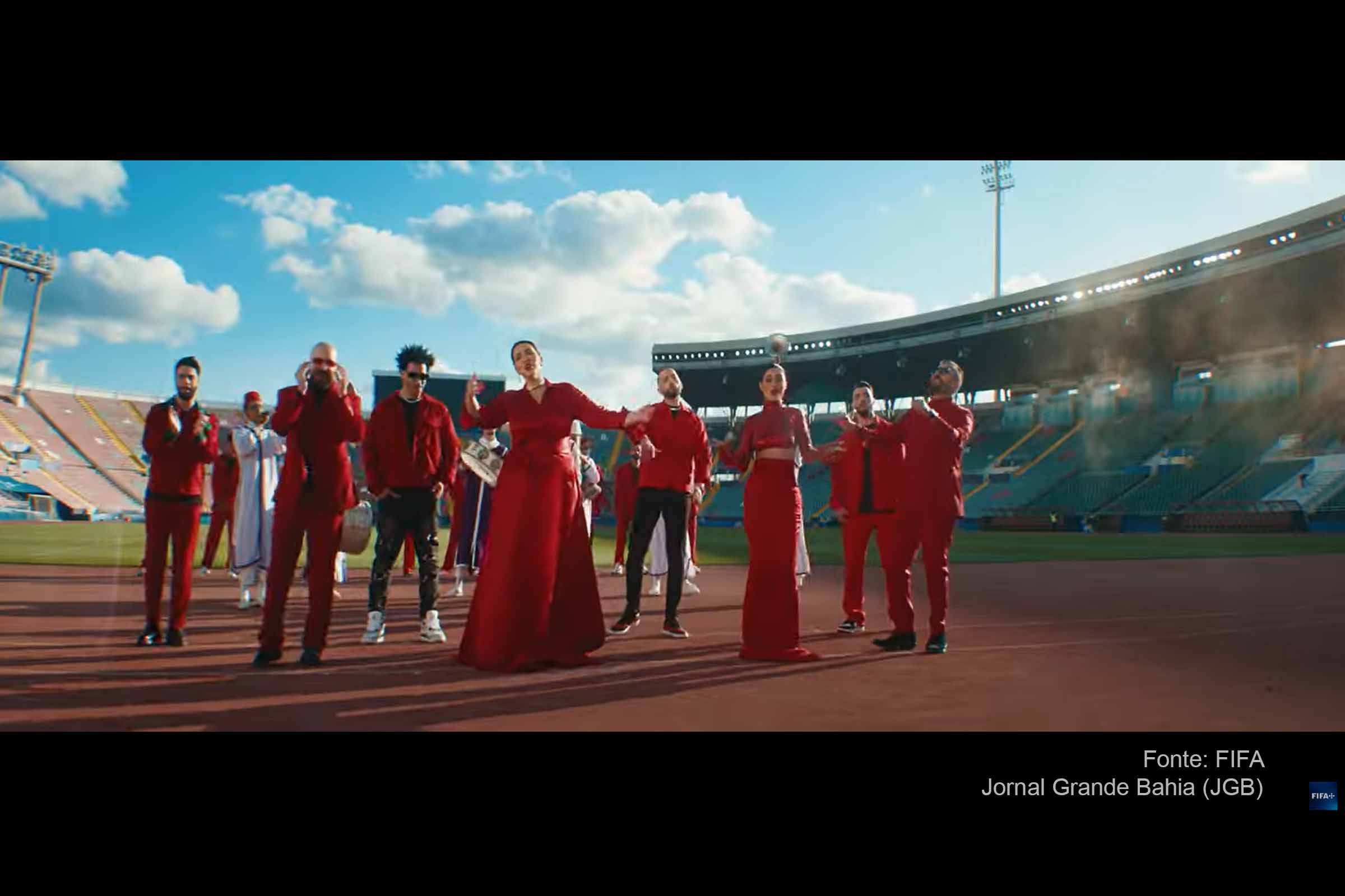 FIFA e RedOne reúnem grandes talentos musicais em Welcome to Morocco , o hino da Copa do Mundo de Clubes da FIFA 2022. A edificante canção oficial celebra a nata do talento musical de Marrocos e os principais clubes do mundo que jogam o torneio repleto de estrelas. O produtor executivo RedOne reuniu Asma Lmnawar, RYM, Douzi, Hatim Ammor, Aminux, Nouamane Belaiachi, Zouhair Bahaoui e Dizzy Dros para a faixa. O torneio, que vai até 11 de fevereiro, terminará com um clube sendo coroado o melhor dos melhores.