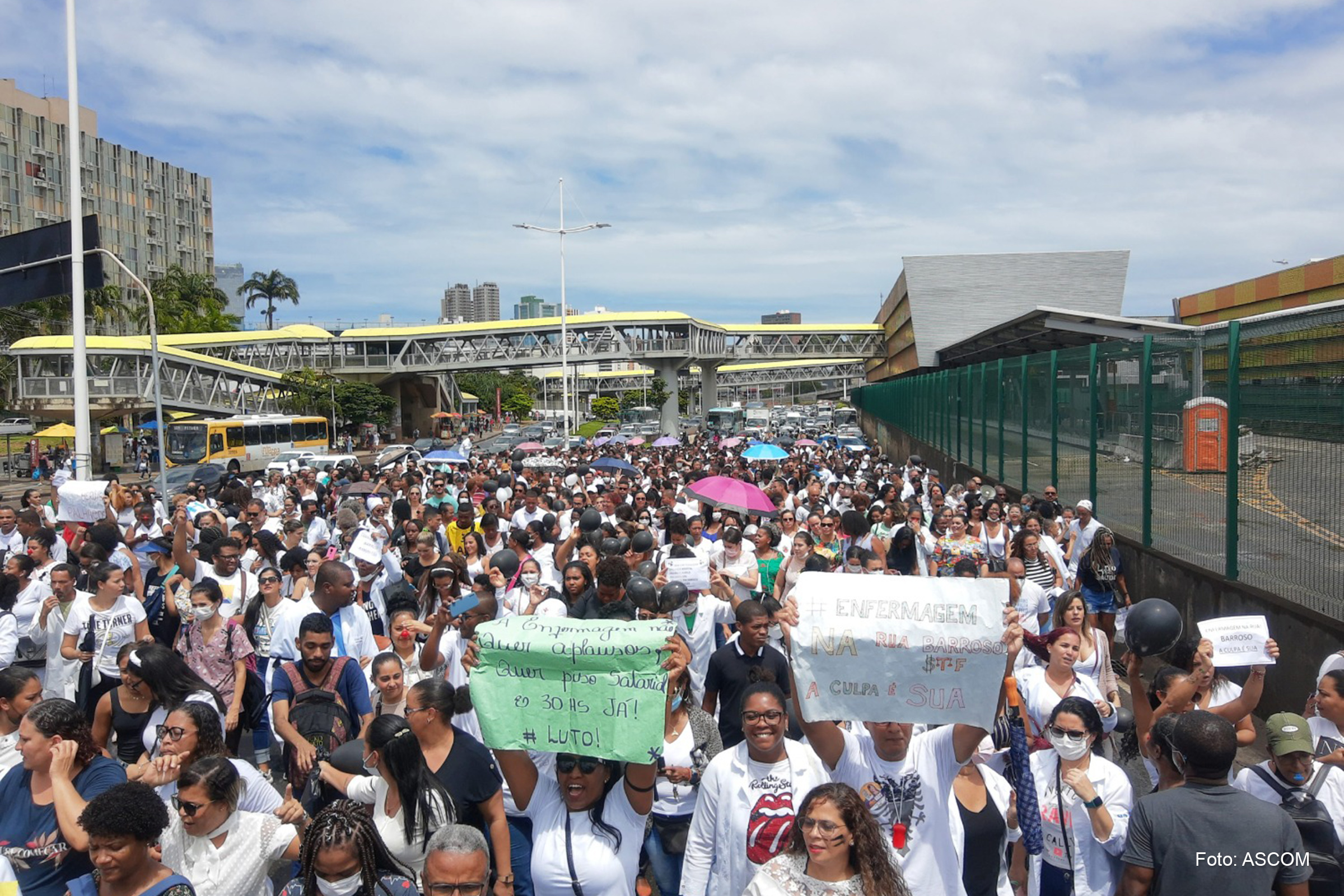 Piso da categoria permanece suspenso pelo STF mesmo depois de aprovado no Congresso Nacional e sancionado pela Presidência da República.