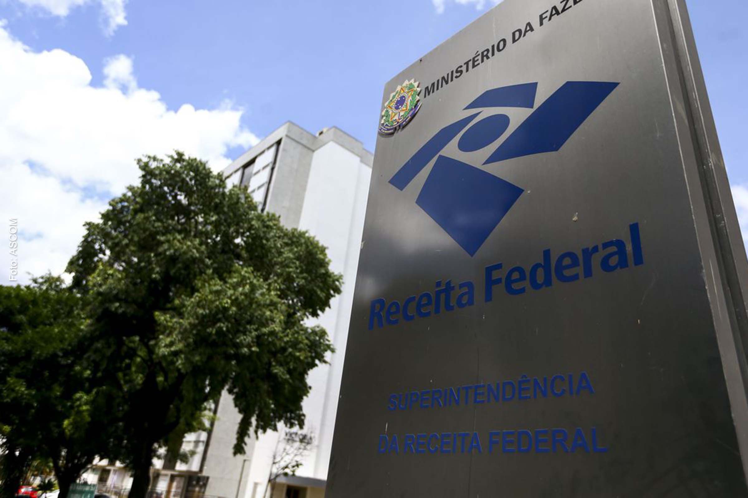 Segundo a advogada especialista em direito tributário Mirian Lavocat, de acordo com a lei, havendo empate, a decisão deveria ser resolvida em favor do contribuinte.