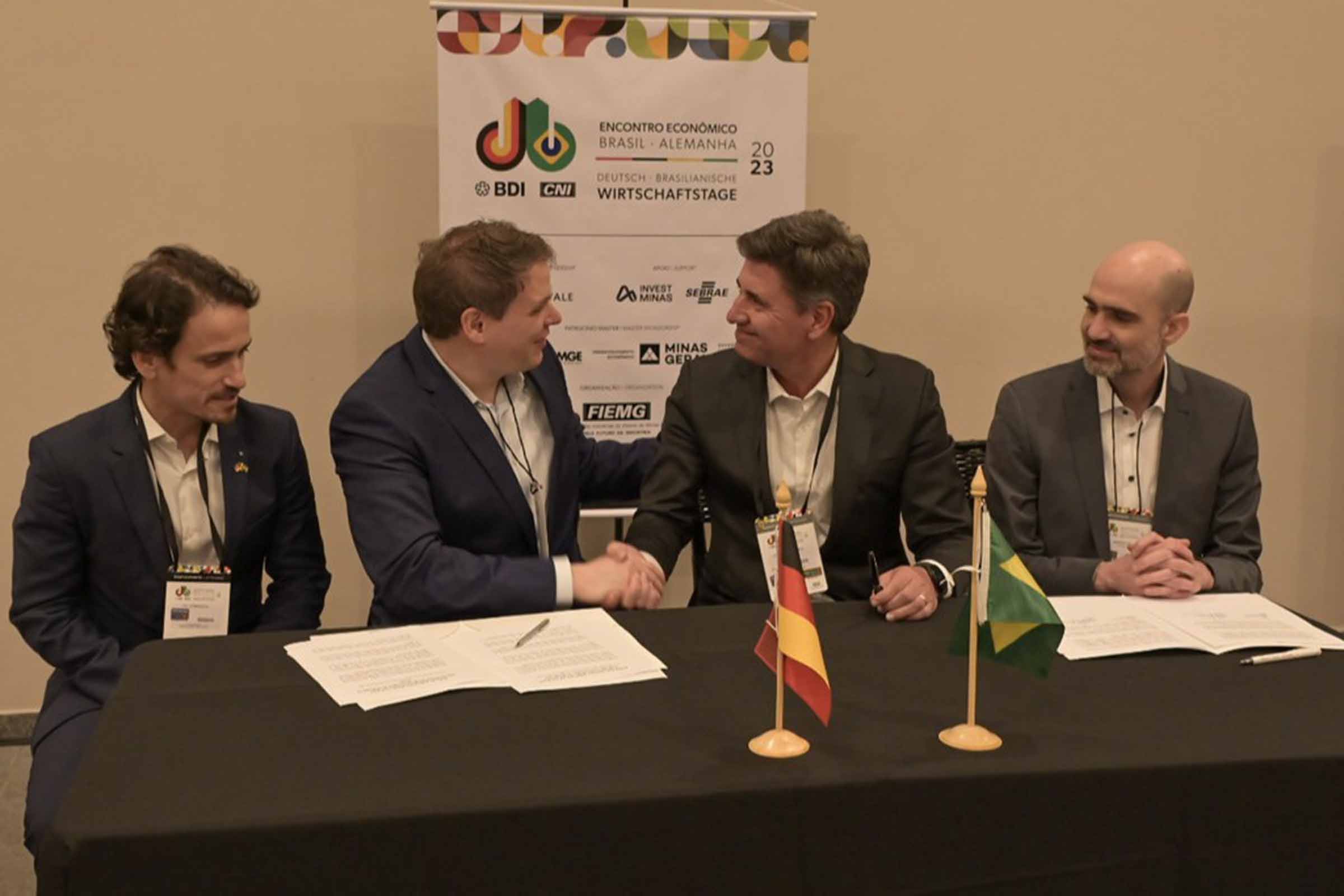 O acordo para desenvolvimento projetos de hidrogênio verde foi firmado durante o Encontro Econômico Brasil-Alemanha (EEBA), em Belo Horizonte (MG).