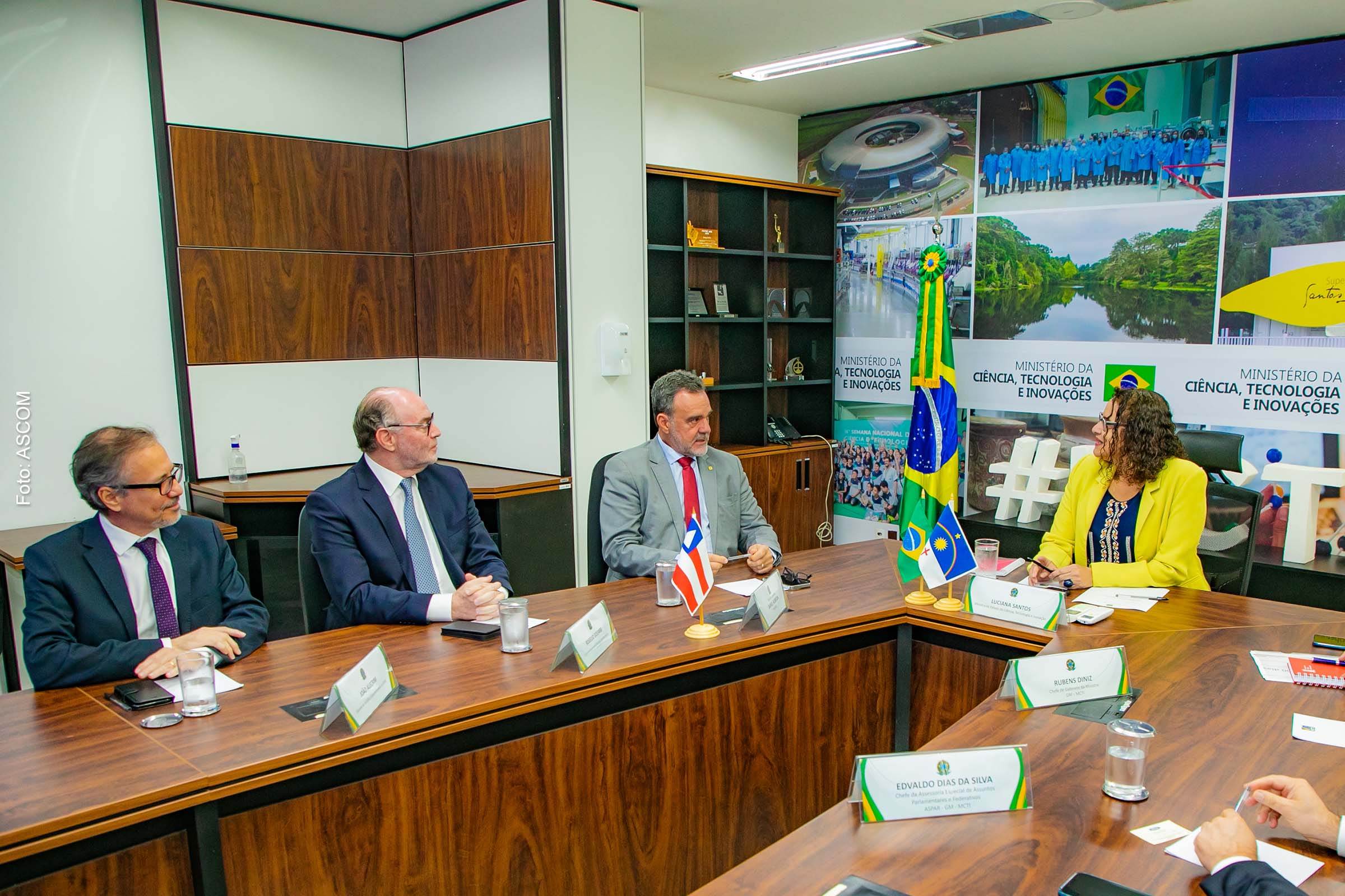 O vice-líder do Congresso apresentou o trabalho desenvolvido no Ford Park e debateu sobre atividades de pesquisa e temas importantes para o setor.