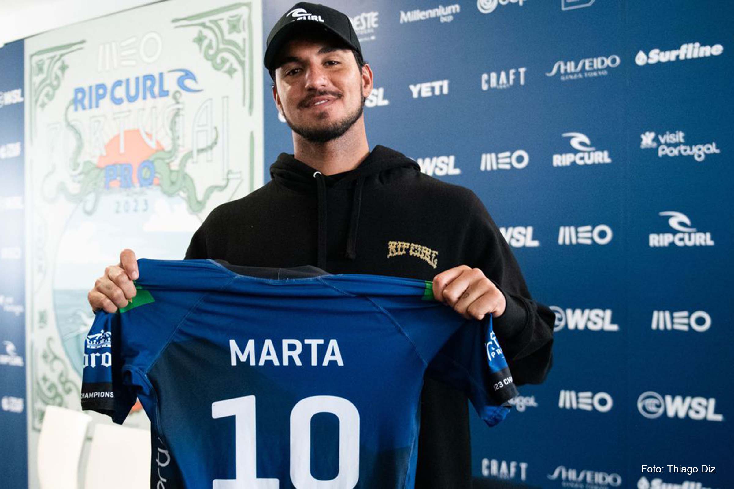 Competidores escolheram o nome de uma mulher de destaque do mundo do esporte para usarem em suas camisetas.