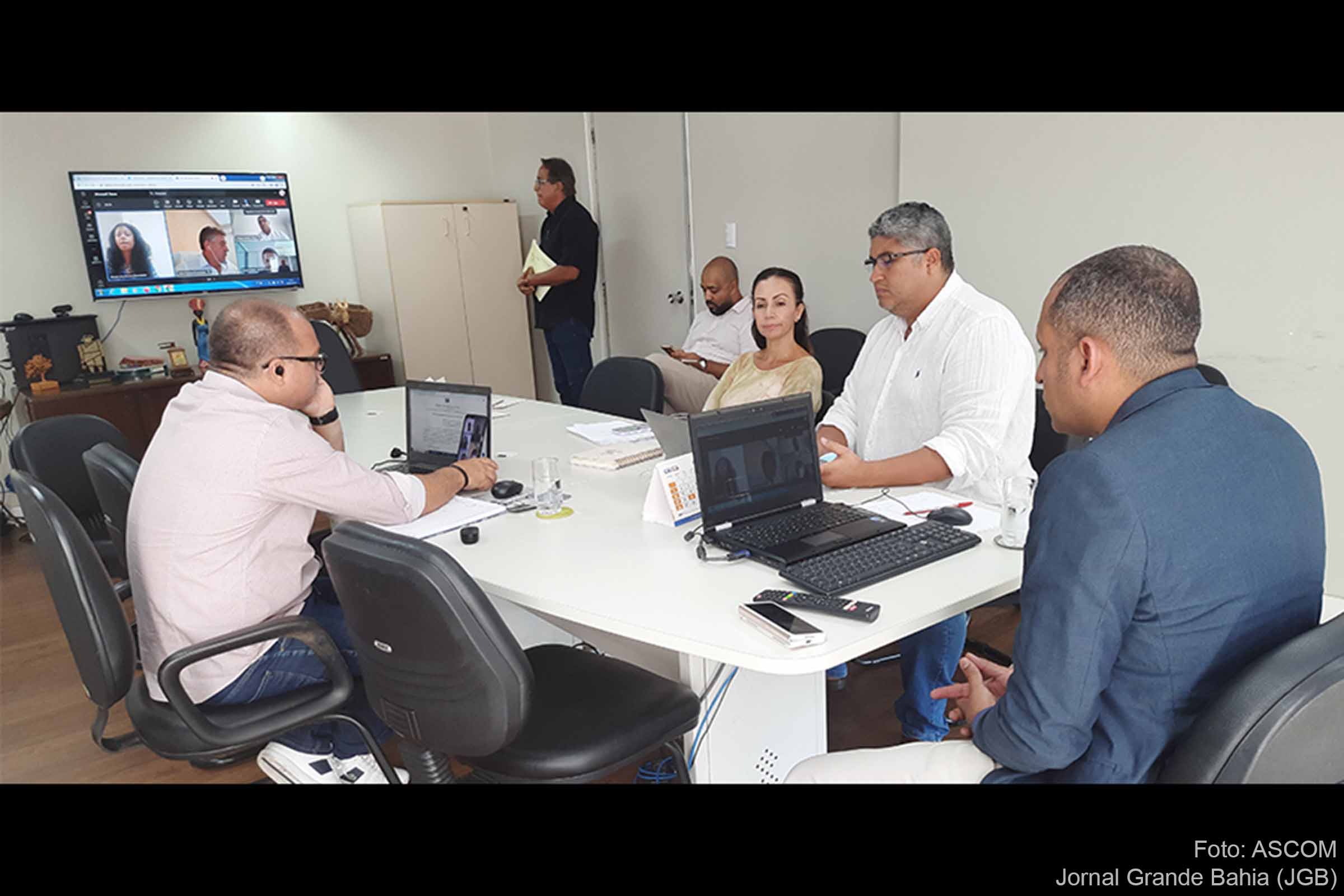 Importação de amêndoas da Costa do Marfim gera debate na Seagri Bahia.