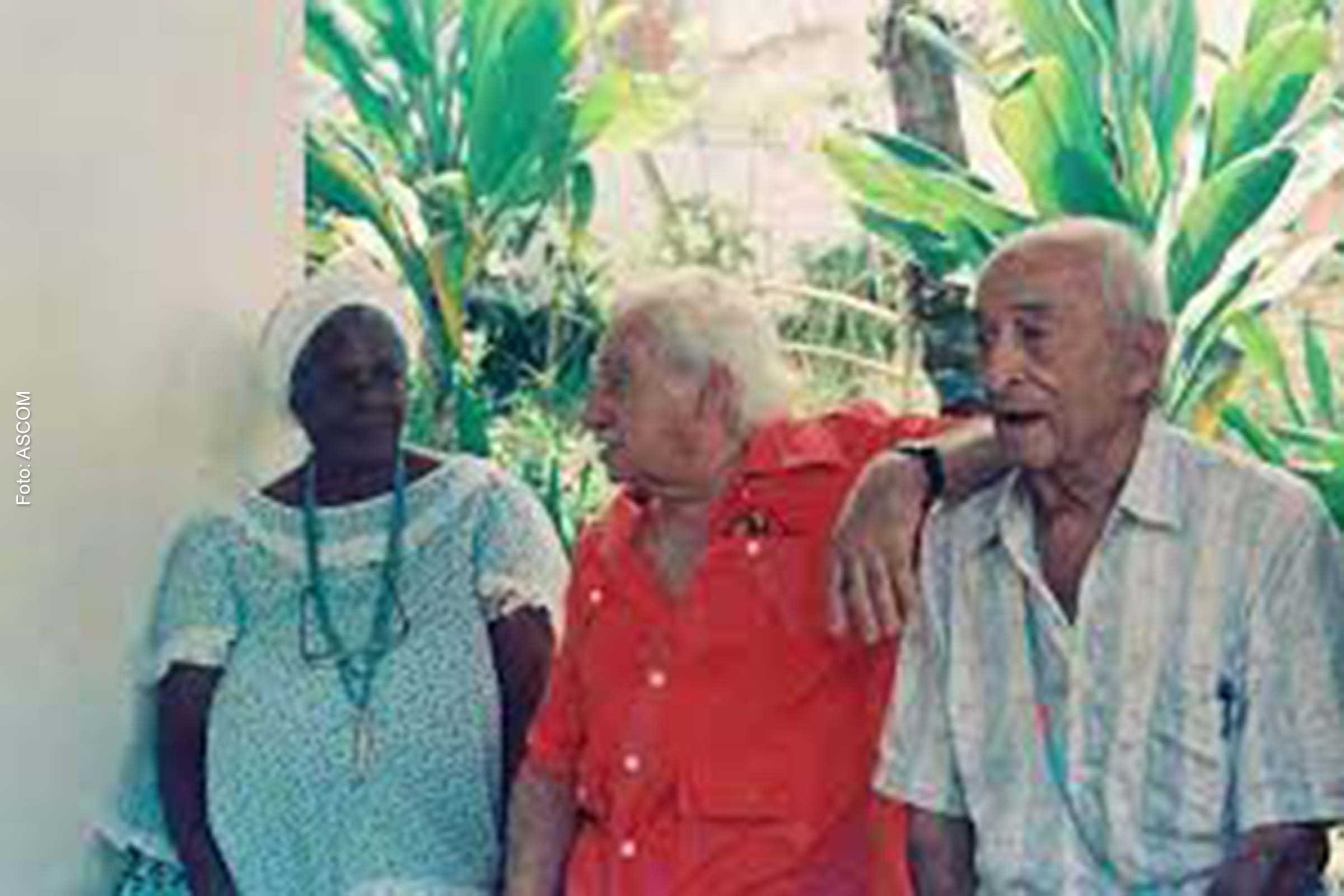 Mãe Stella de Oxóssi é ganhadora de muitos prêmios e ocupou a cadeira de número 33 da Academia de Letras da Bahia.