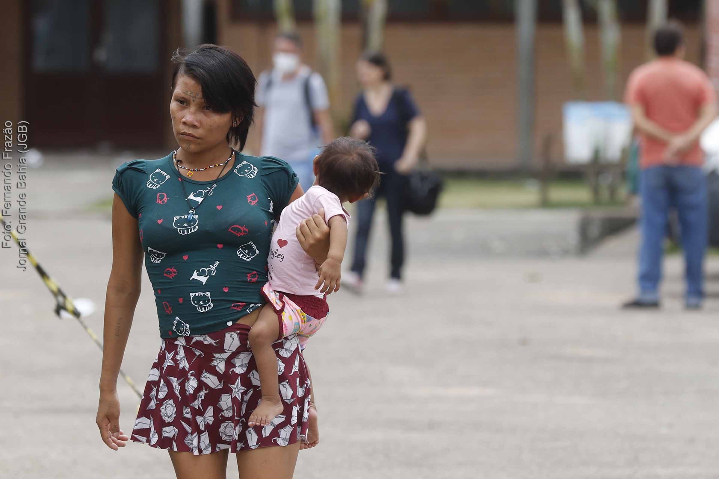de informações. A comissão é presidida pelo senador Chico Rodrigues (PSB-RR) e tem a senadora Eliziane Gama (PSD-MA) como vice-presidente. A comissão temporária foi criada para acompanhar, em Roraima, a situação dos yanomami e a saída dos garimpeiros de suas terras.