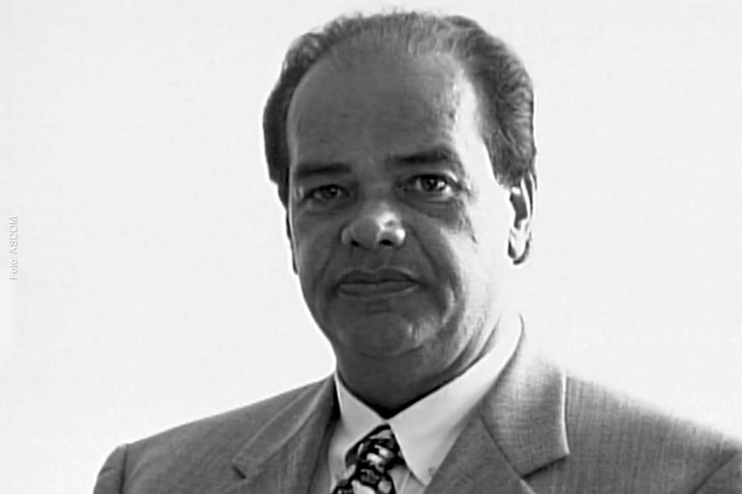 Velório do empresário Modezil Cerqueira foi realizado no hall do Paço Municipal Maria Quitéria.