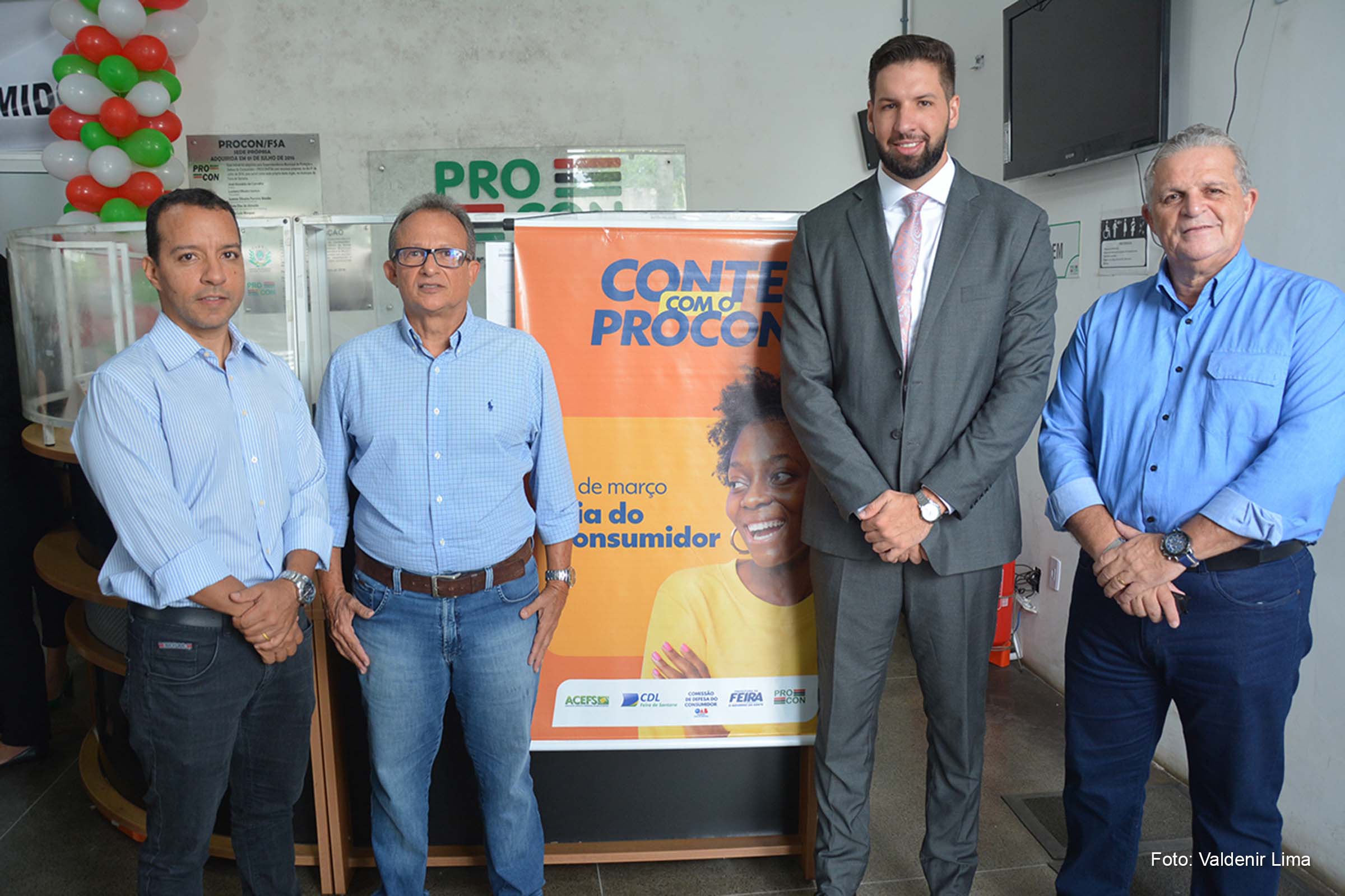 Promover informação acerca dos direitos e leis de proteção e segurança de consumo também é um dos objetivos da Semana do Consumidor.