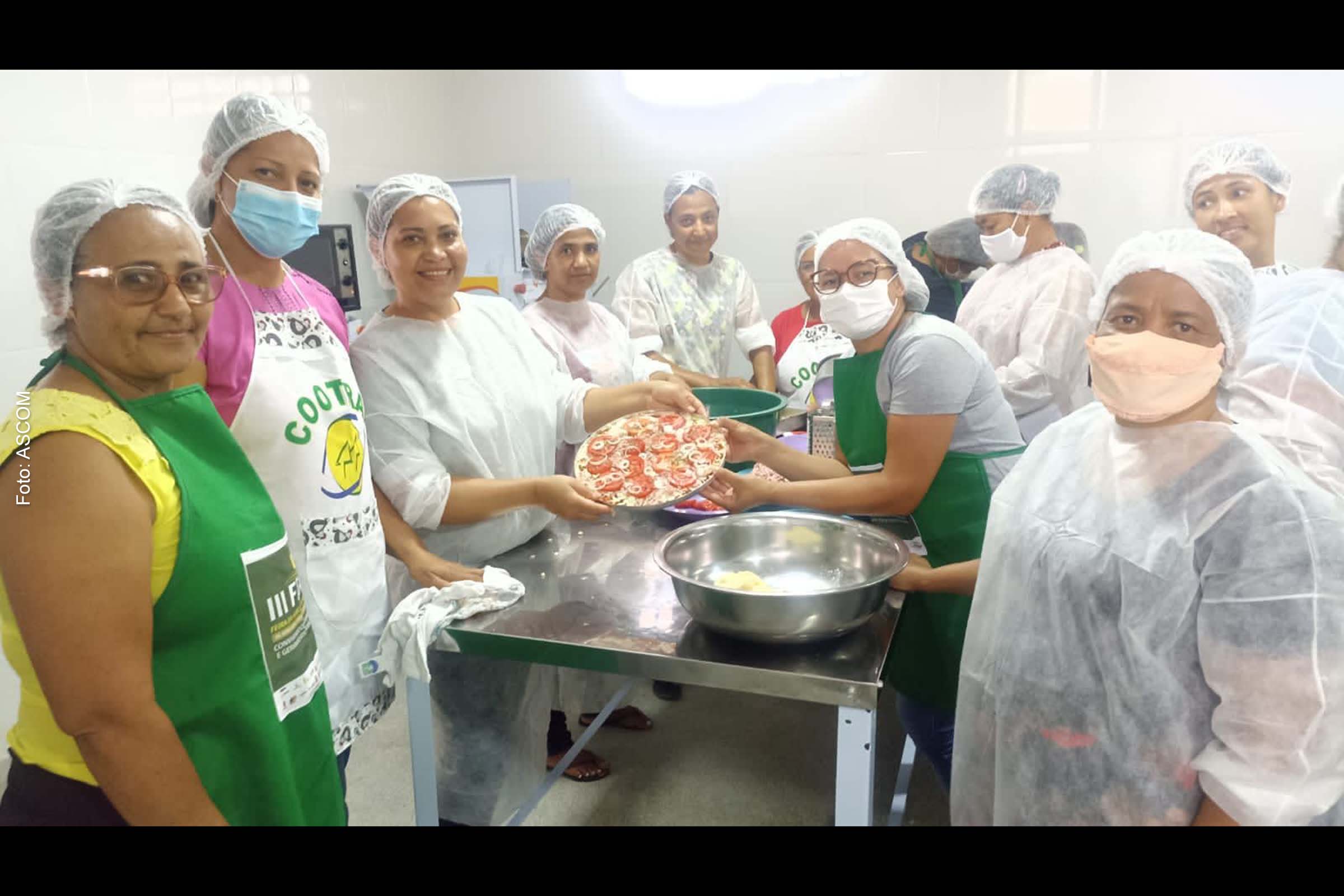 Por meio do projeto Bahia Produtiva, dos 170.819 mil beneficiários mais de 46% são mulheres, totalizando 79.470 mulheres beneficiárias com ações em diversos sistemas produtivos.