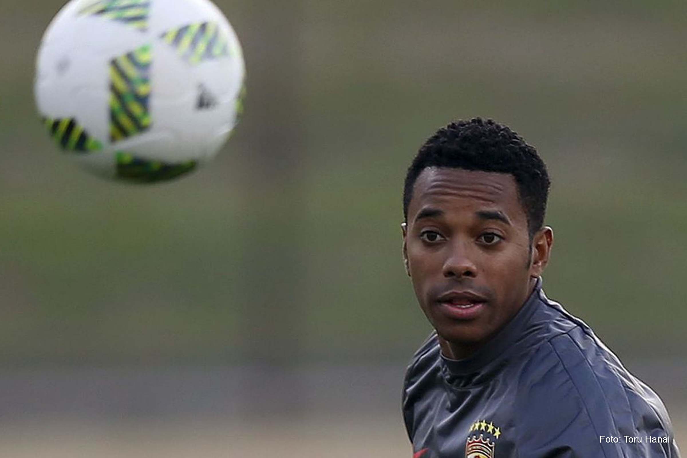 STJ estipula 15 dias para defesa de Robinho contestar condenação na Itália