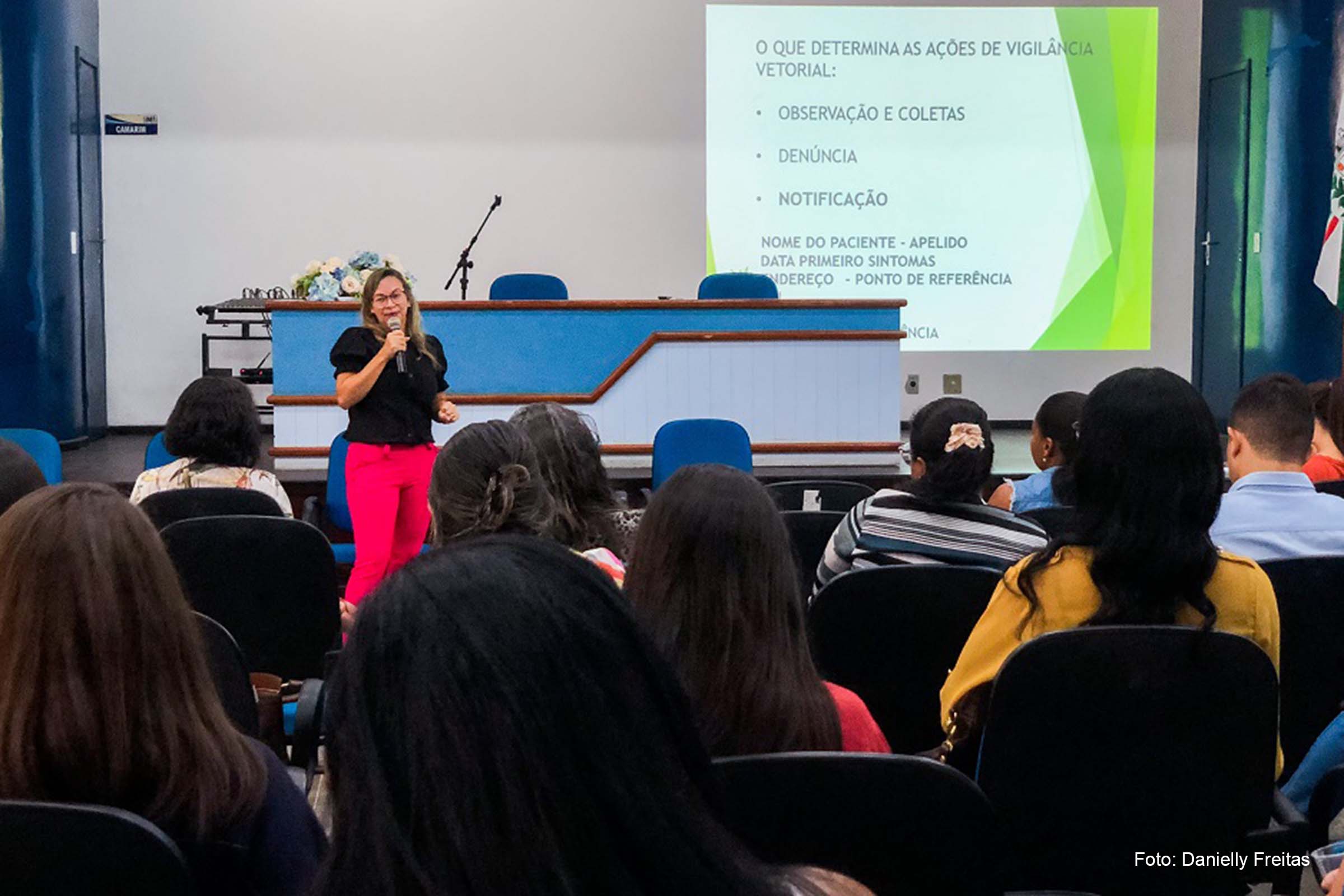 O evento, que ocorreu no auditório da SMS, teve como objetivo orientar os profissionais para identificar casos suspeitos.