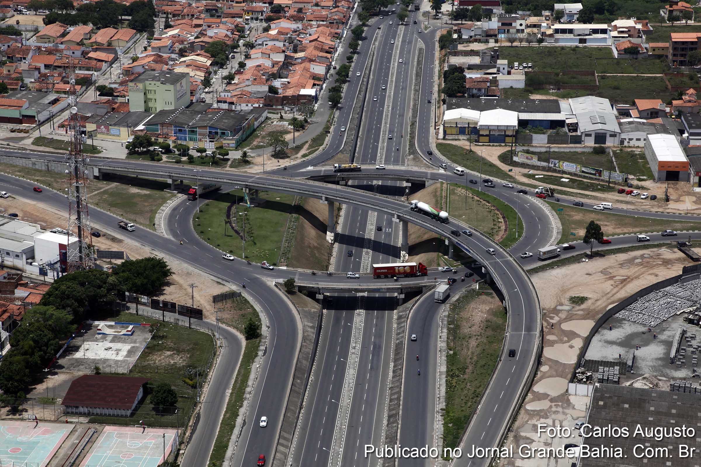 Foram investidos cerca de R$ 4 milhões na recuperação do Complexo Viário, que interliga as regiões Norte e Nordeste do país.