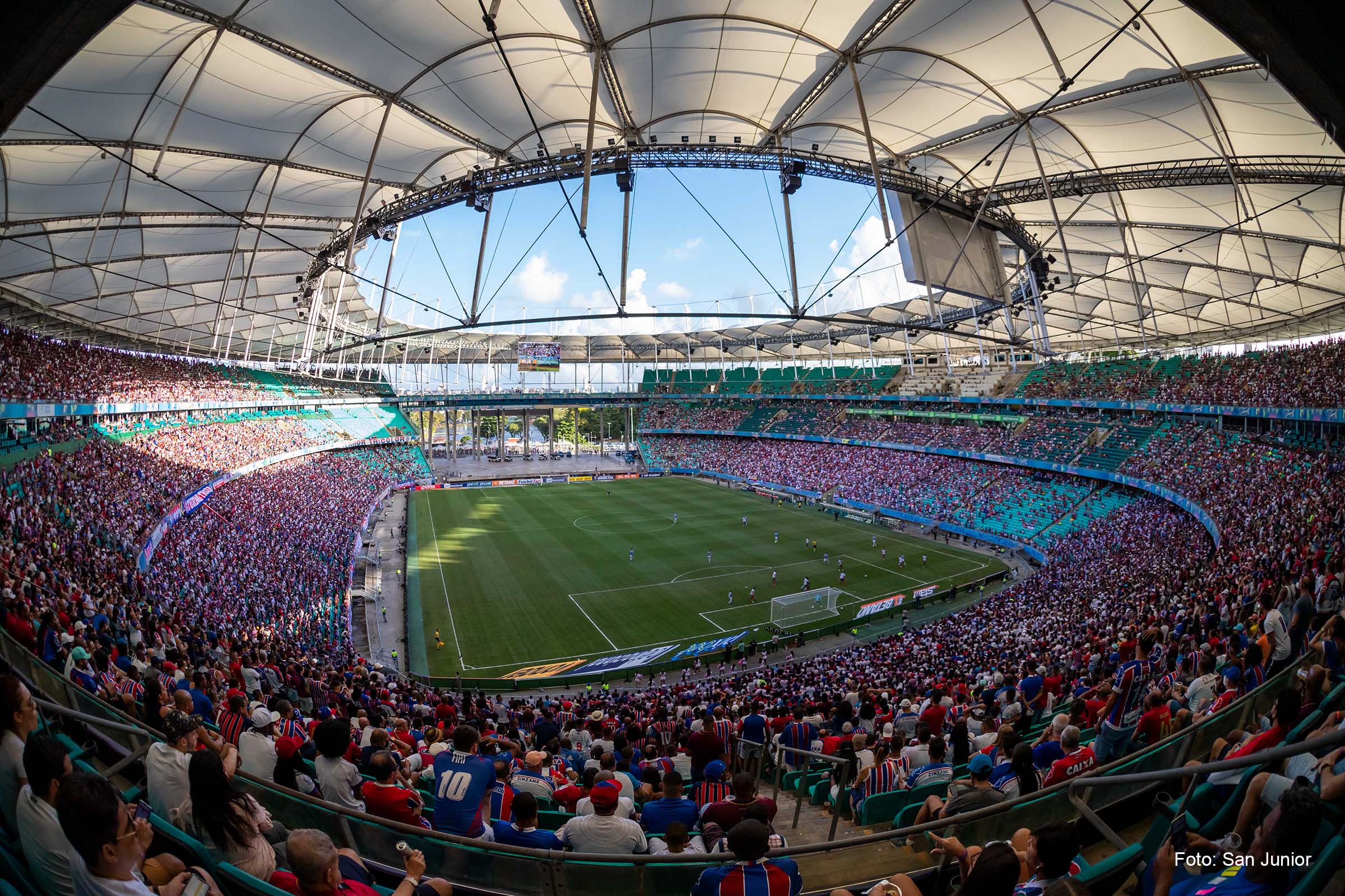 Para celebrar a data, foi organizada uma exposição itinerante com fotos e curiosidades marcantes desta primeira década de história.