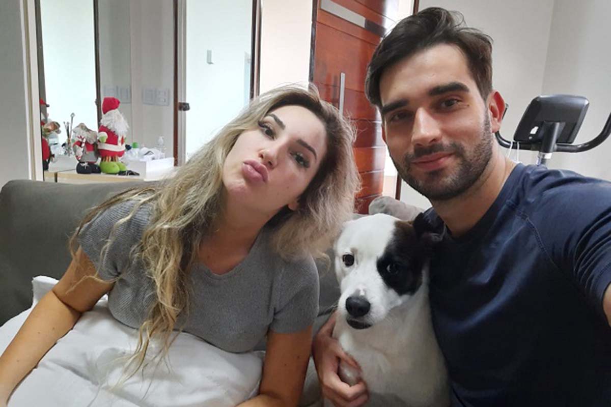 A participante do reality da rede Globo, BBB, Amanda Meirelles, do interior do Paraná, possui uma ligação com Feira de Santana, onde a sua família reside há 11 anos.