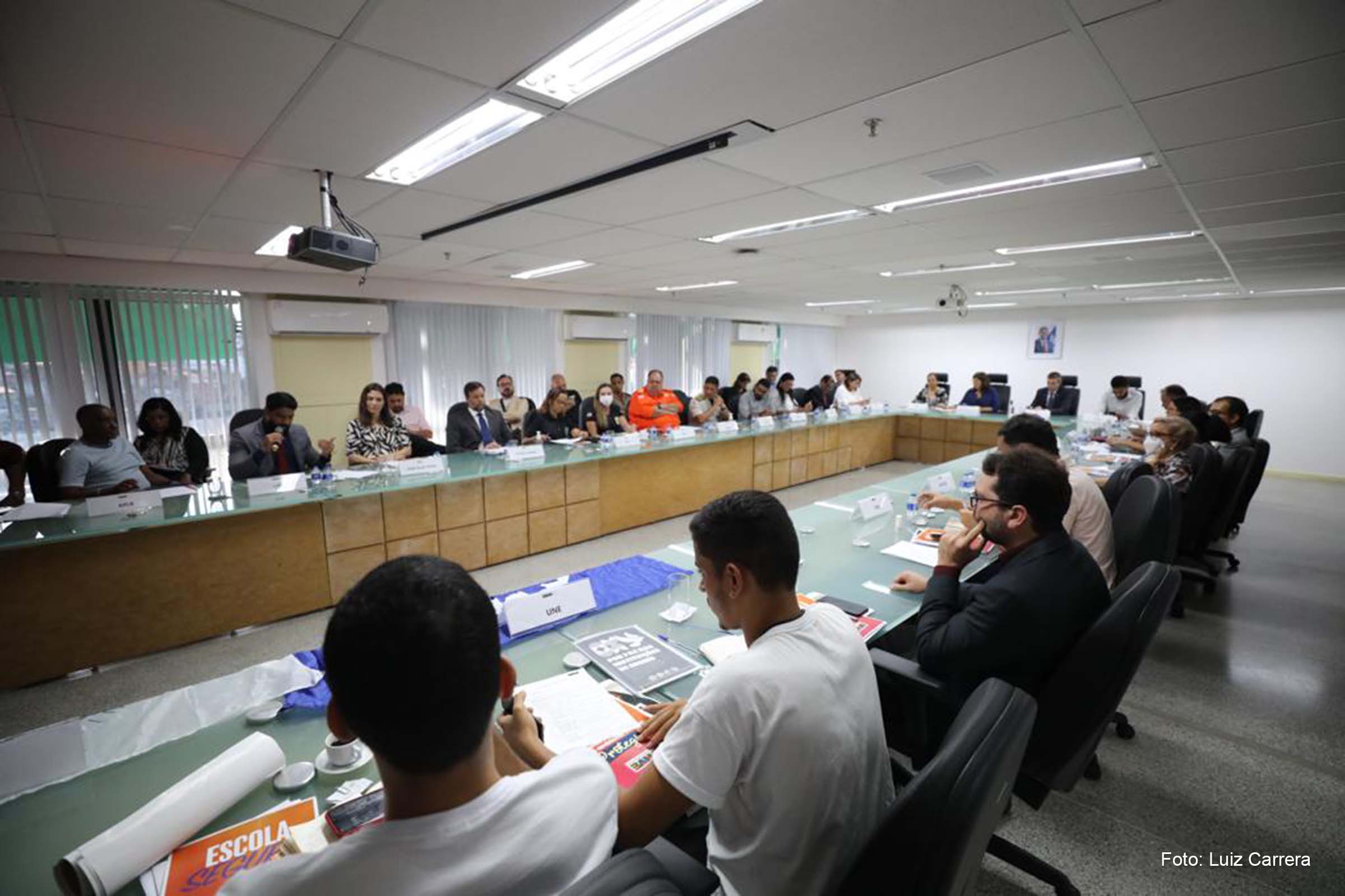 Em primeira reunião, Comitê Estadual Intersetorial de Segurança nas Escolas da Bahia aprova regimento interno