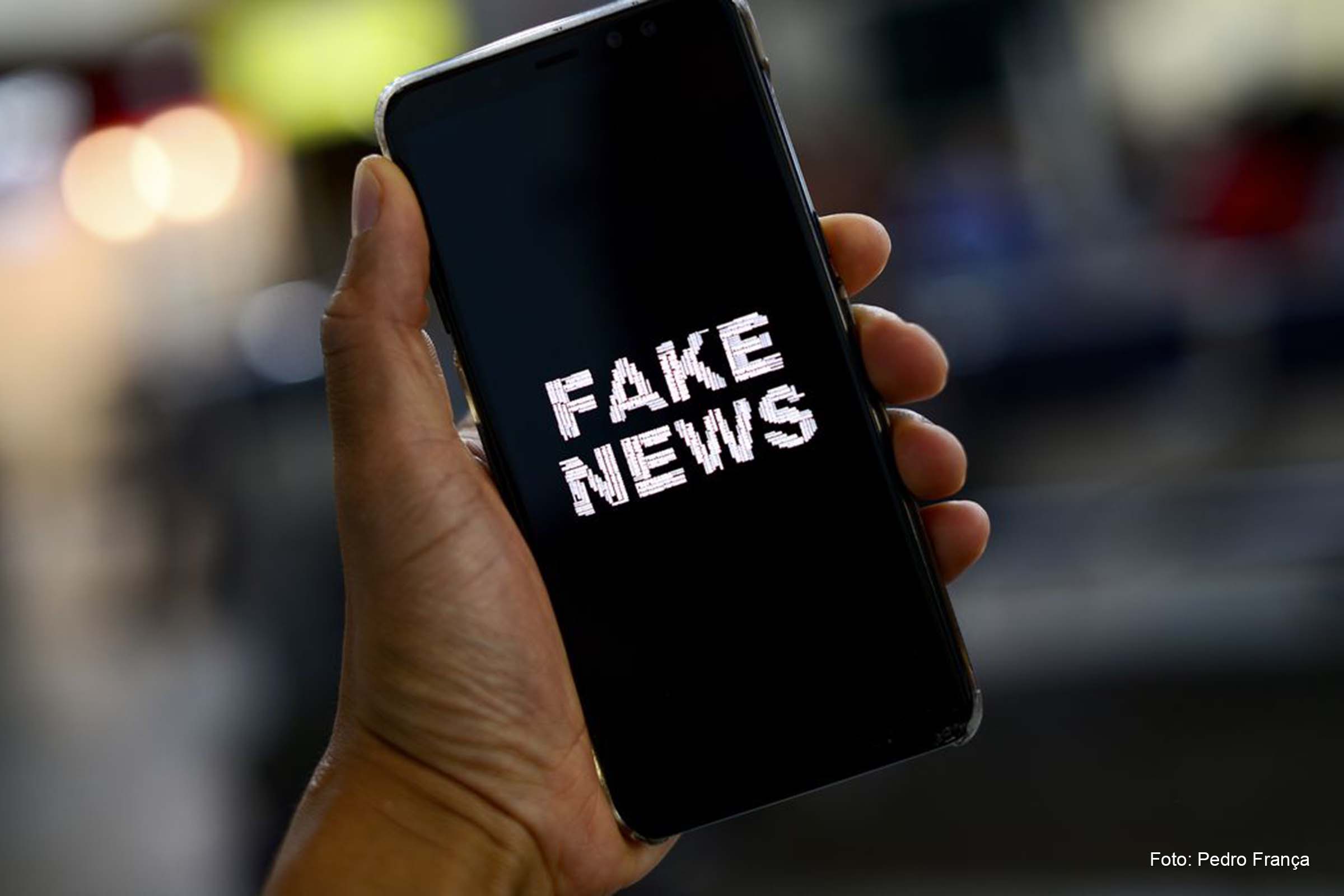 O NetLab conseguiu mapear um grupo de 36 mil perfis no Twitter que retuitaram mais de 100 mil publicações com conteúdo antivacina após o lançamento do Movimento Nacional pela Vacinação.