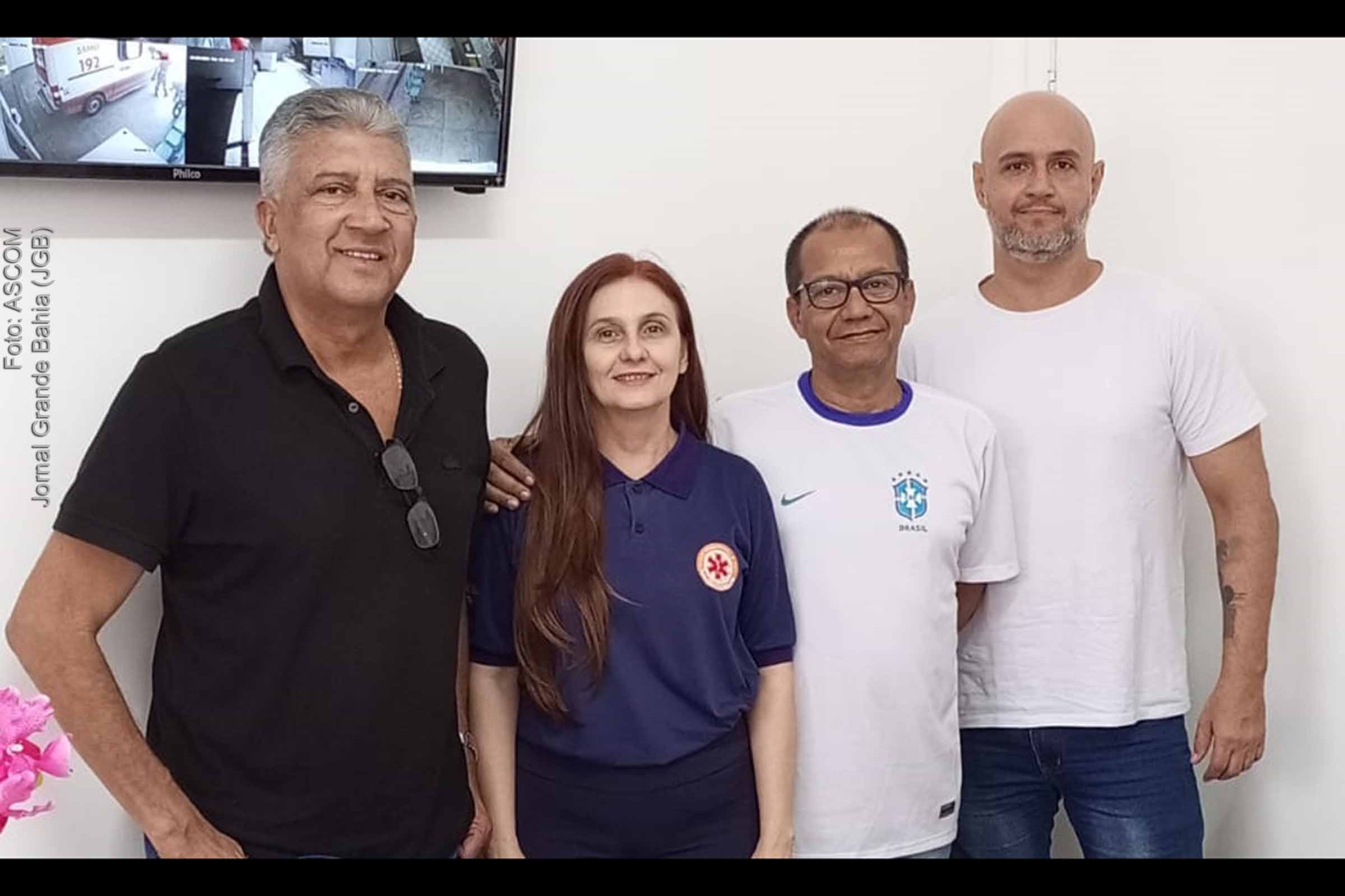 Hamilton Ramos, presidente do Sindesp, apresenta reivindicações ao Samu de Feira de Santana.