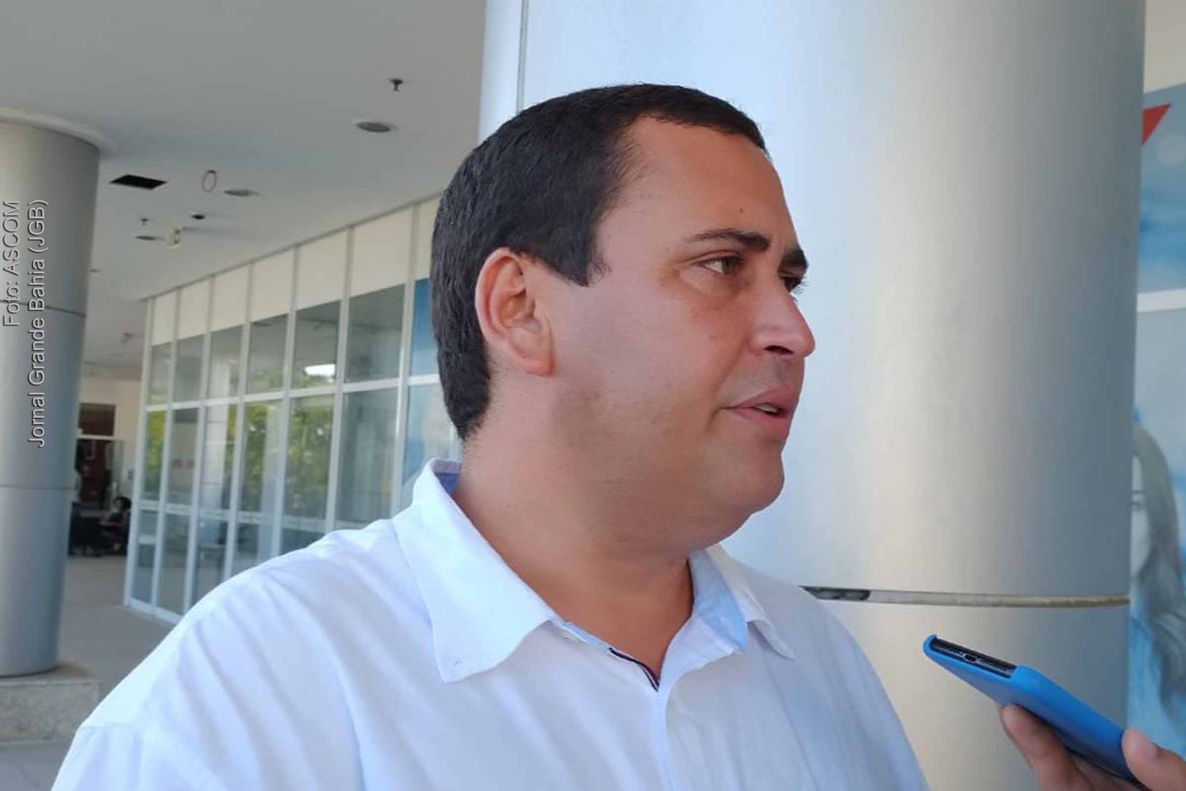 Éden Valadares, presidente do PT Bahia, citou novos investimentos e políticas públicas da gestão do governador Jerônimo Rodrigues para gerar emprego e desenvolvimento no estado.