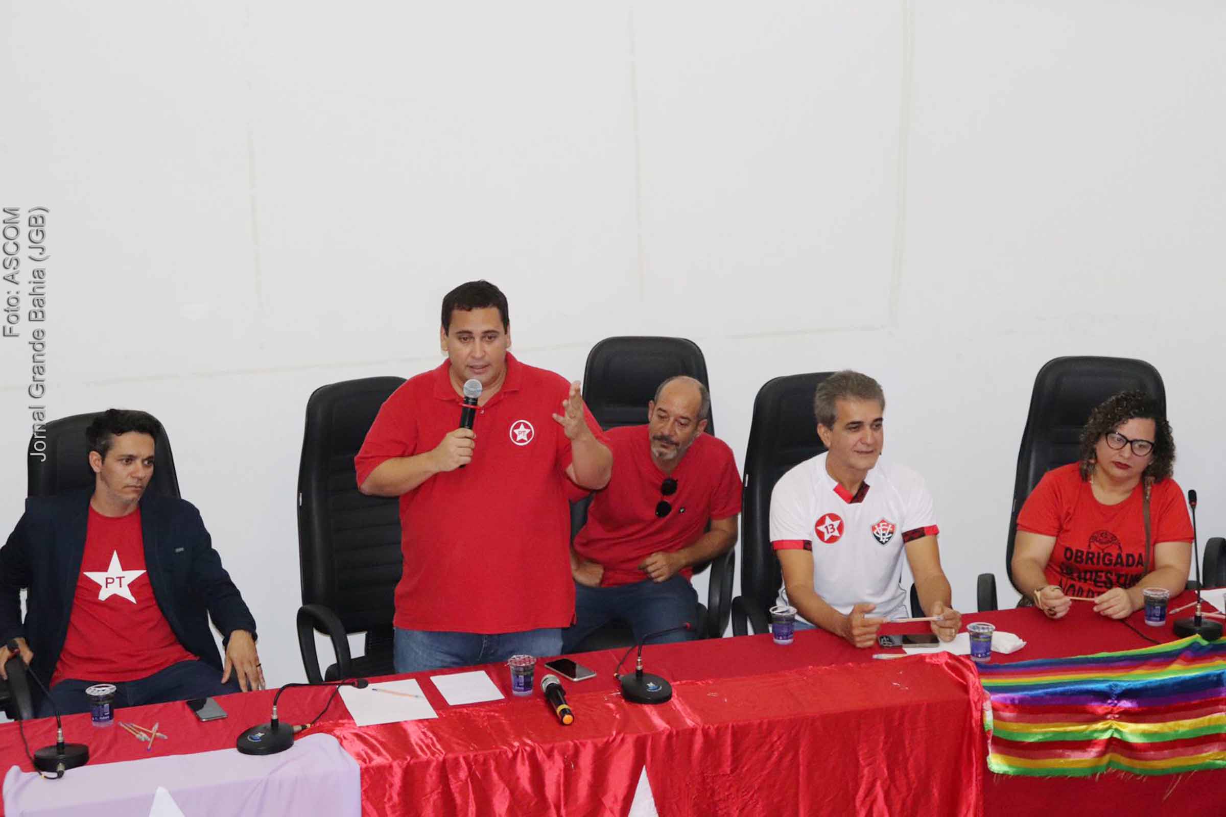 Encontros Territoriais do Partido dos Trabalhadores da Bahia foi realizado em Irecê e Ilhéus (Litoral Sul), neste sábado (13/05/2023), e contou com a presença do deputado Robinson Almeida.