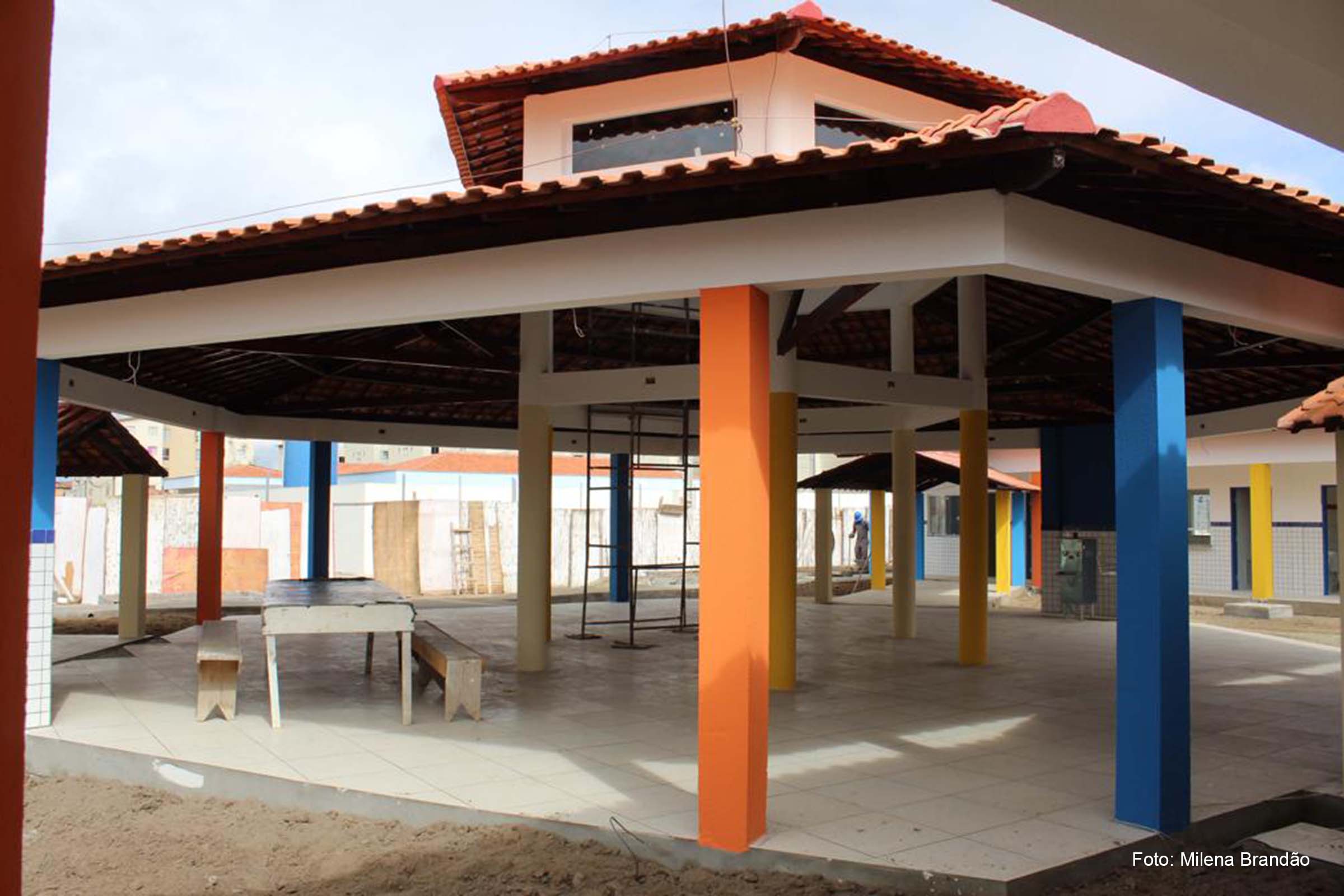 A previsão de conclusão das obras é entre os meses de junho e julho de 2023.