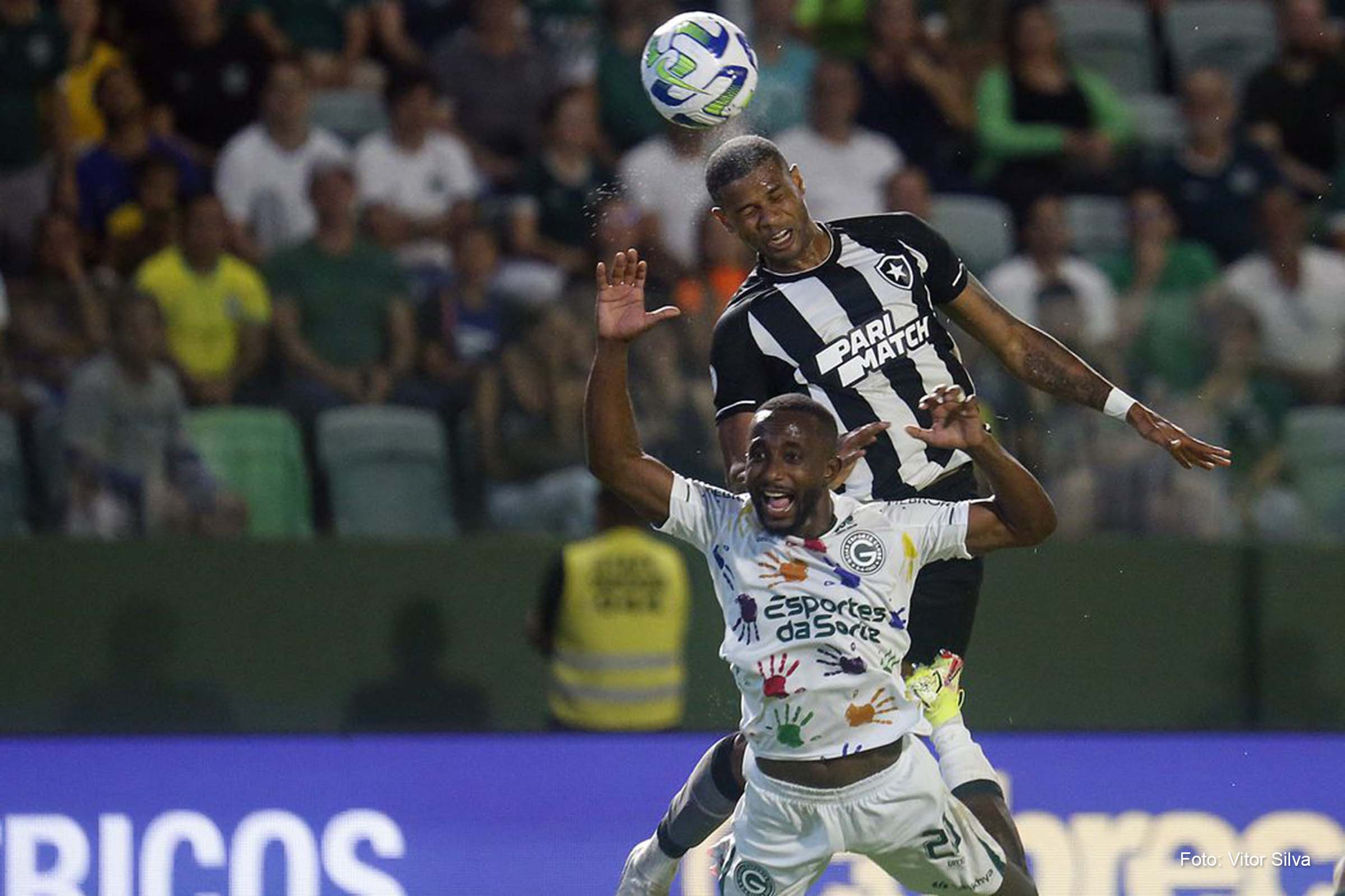 Goiás não se entregou e conseguiu a virada, com gols de Bruno Melo e Maguinho.