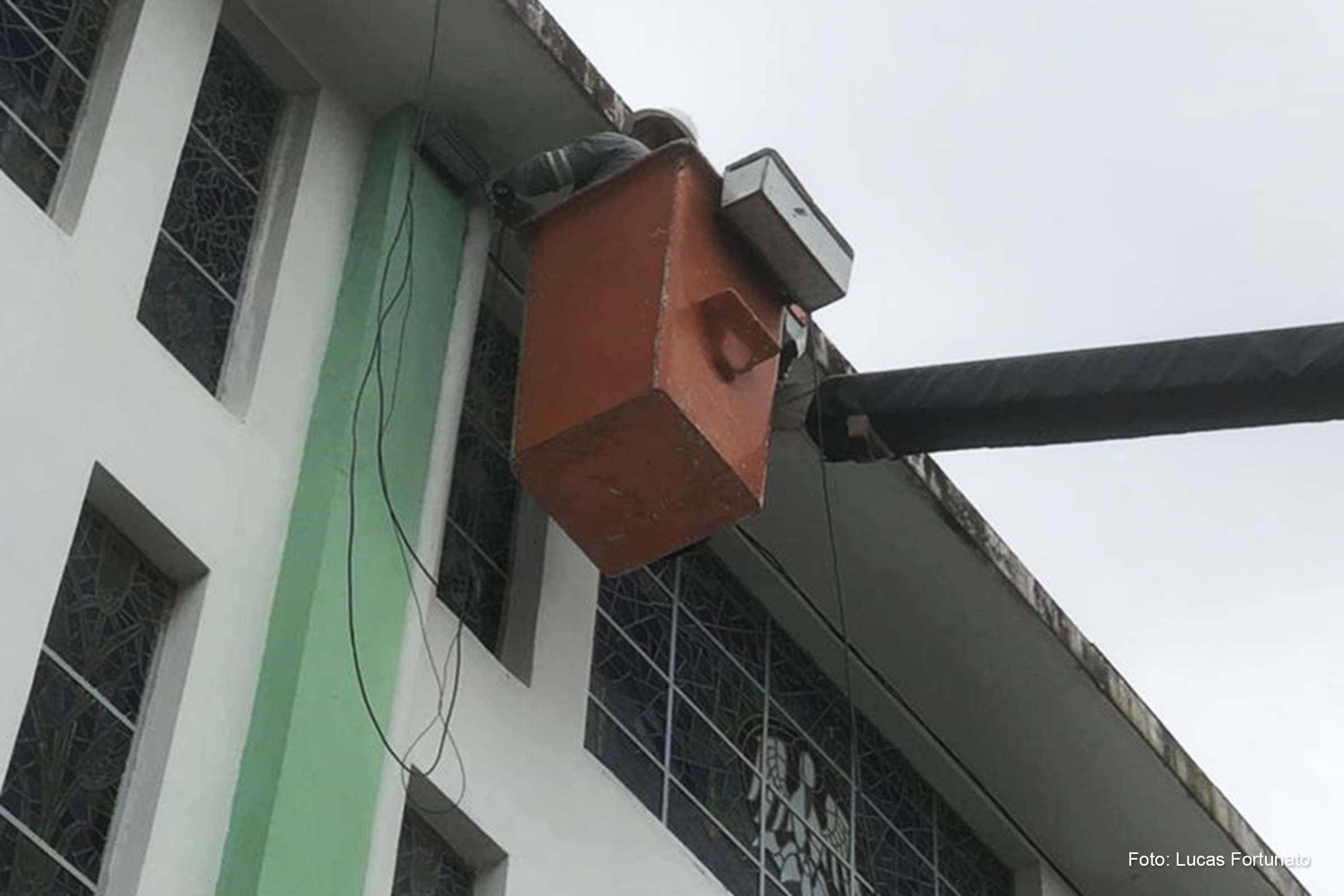 A moderna iluminação faz parte do projeto especial que já contemplou outras igrejas e monumentos do município.