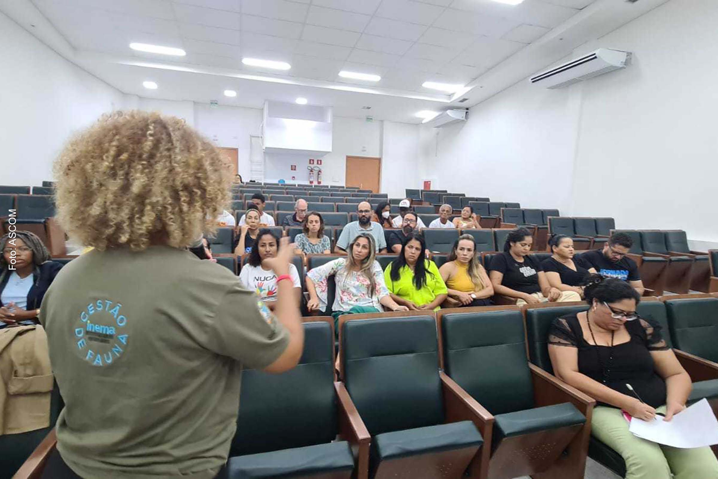 O objetivo é apresentar os resultados do levantamento e mapeamento das espécies exóticas invasoras encontradas no território do PAT.