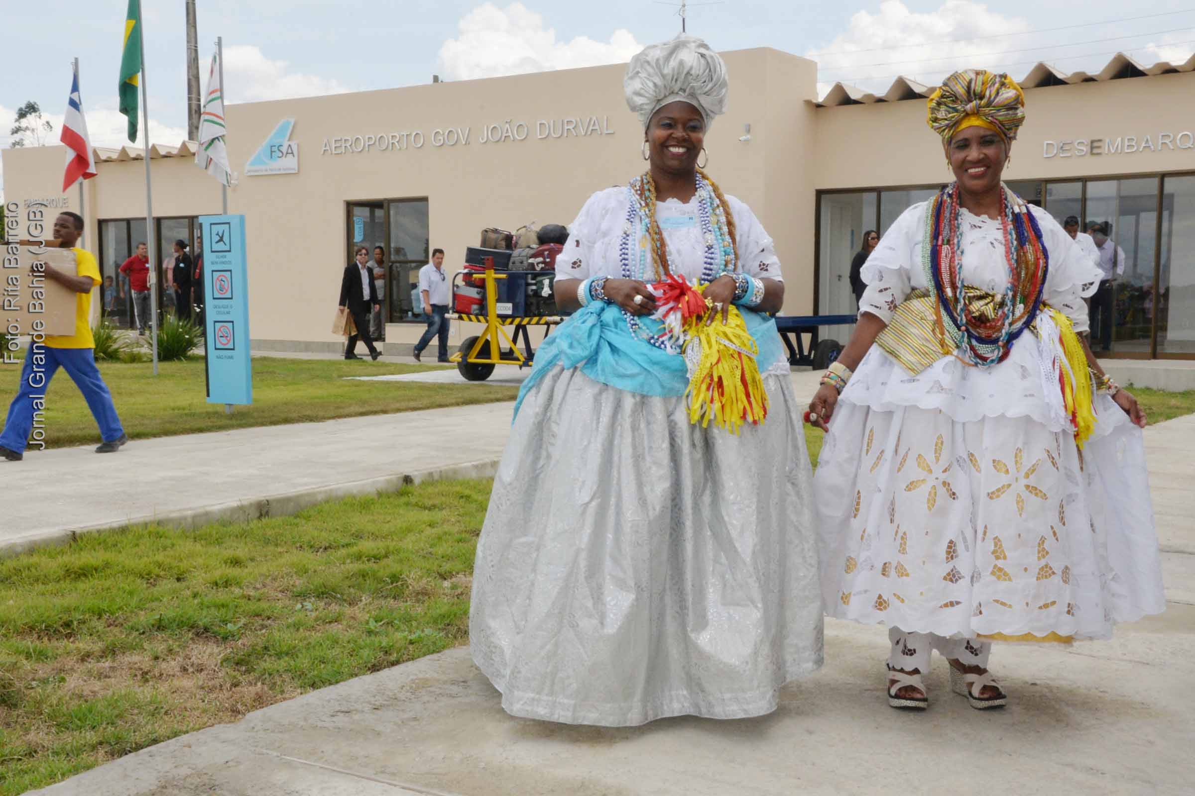 Voos com destino à Aracaju são operados pela Azul Linhas Aéreas a partir do Aeroporto de Feira de Santana