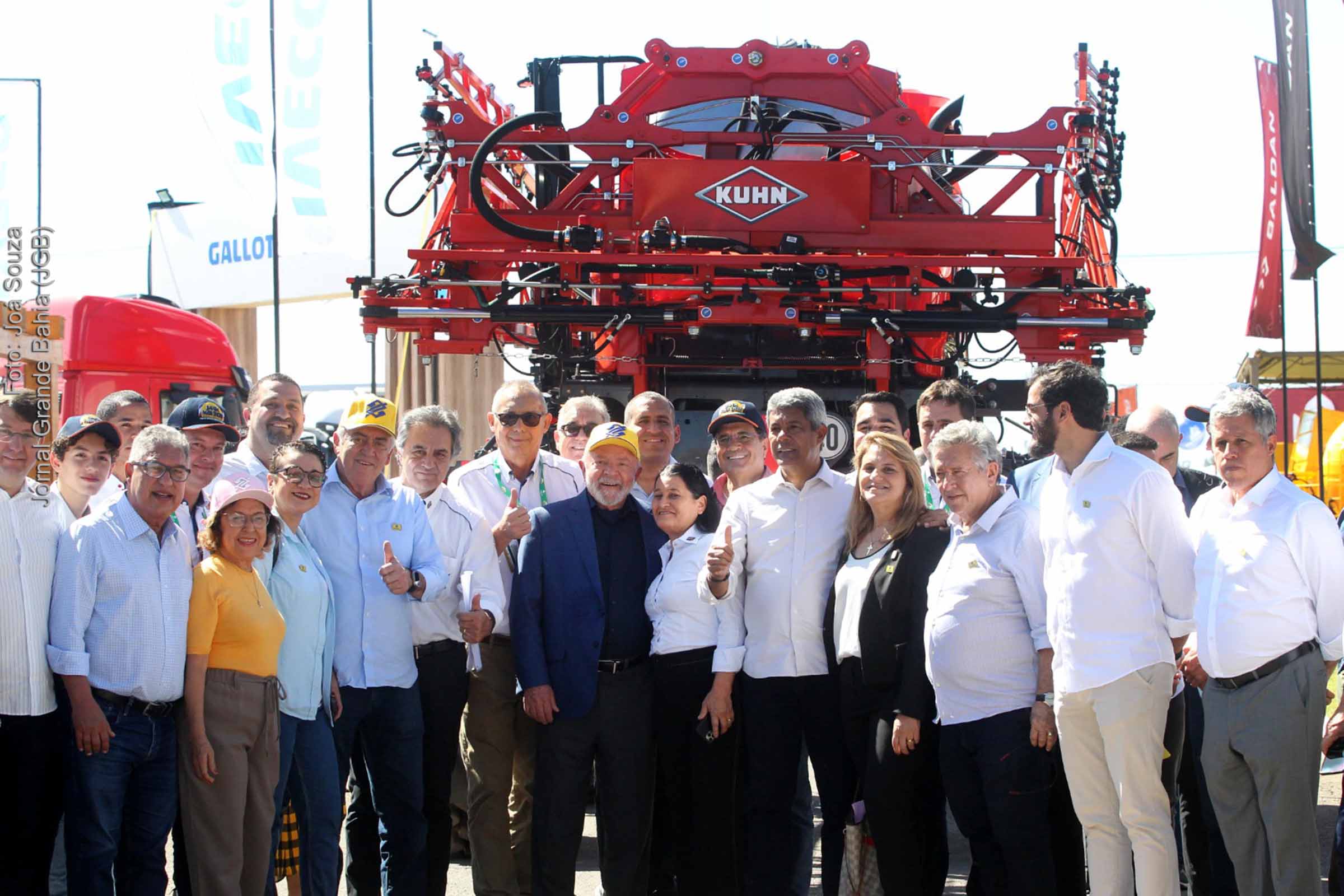 Governador Jerônimo Rodrigues, presidente da República, Luiz Inácio Lula da Silva e o ministro da Casa Civil, Rui Costa, participam da abertura oficial da 17ª Edição da Bahia Farm Show, a maior feira de agronegócio do Norte e Nordeste, no município de Luís Eduardo Magalhães.