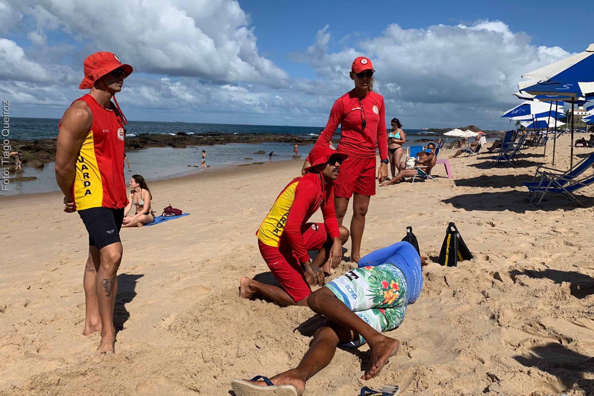 Ação do Governo do Estado previne afogamentos em ponto turístico de Salvador