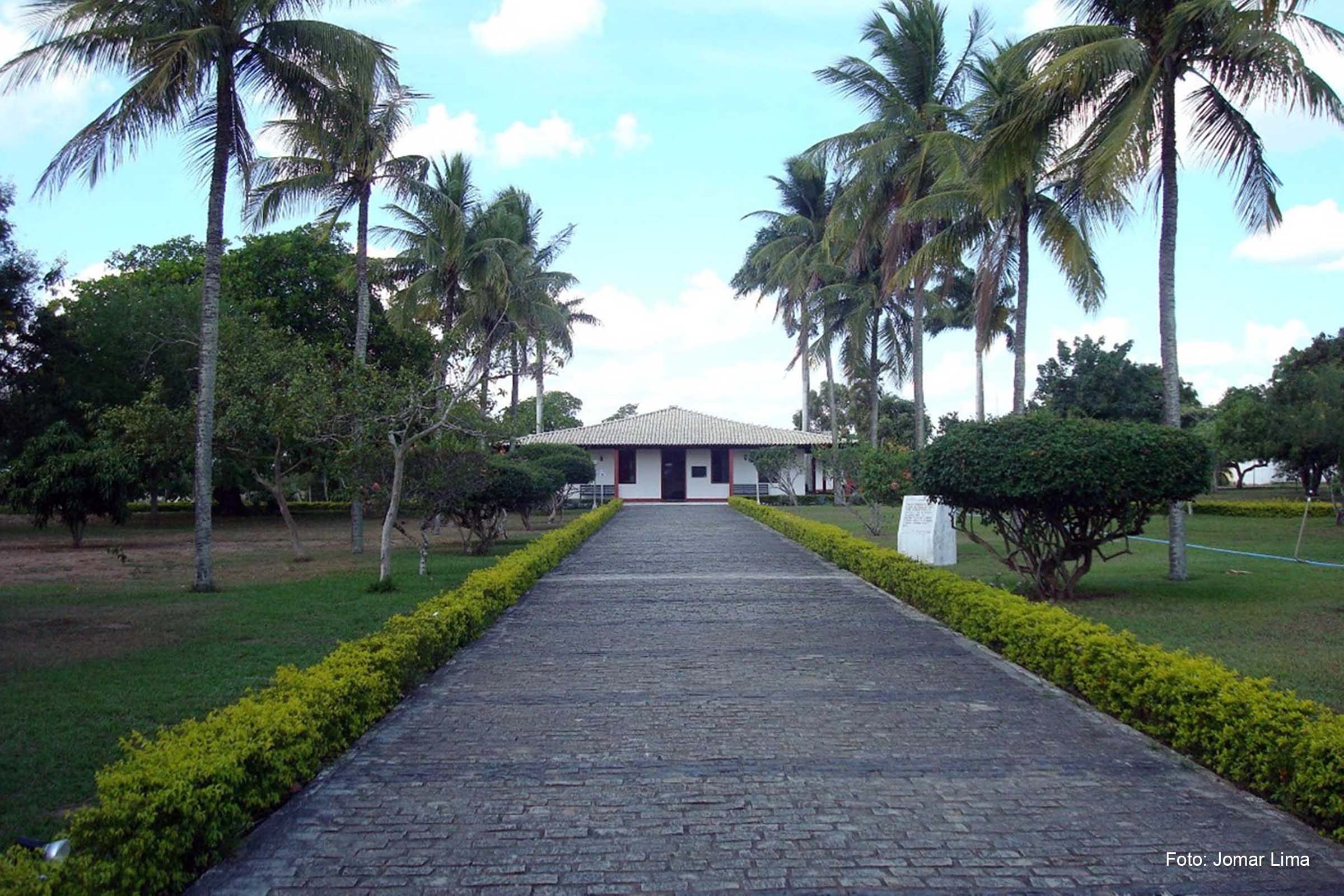 Evento contará com mesas, bate-papos, intervenções urbanas, lançamento de livros, oficinas literárias, feira de livros e mostra estudantil.