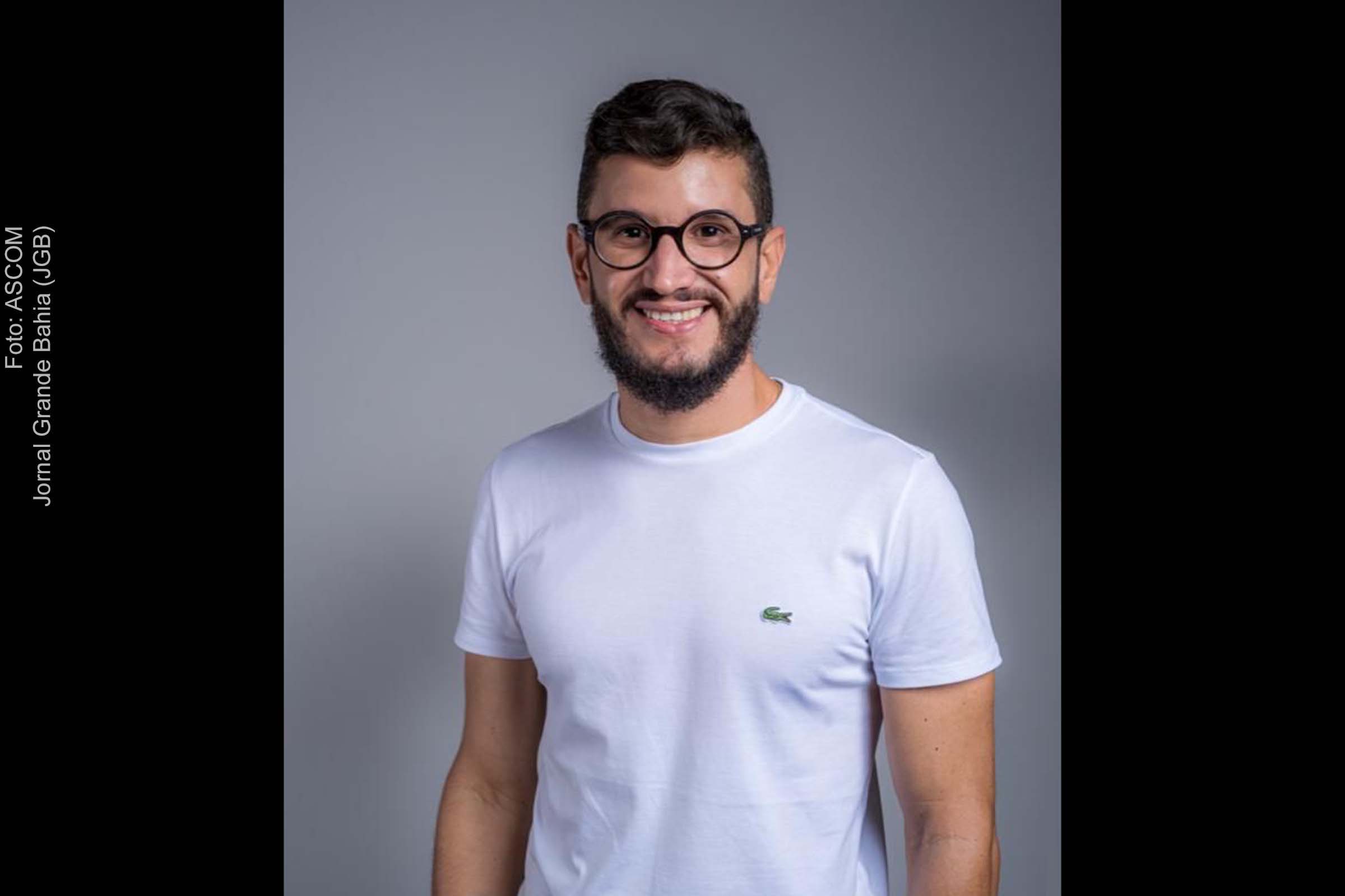 Jornalista Valdeir Uchoa.