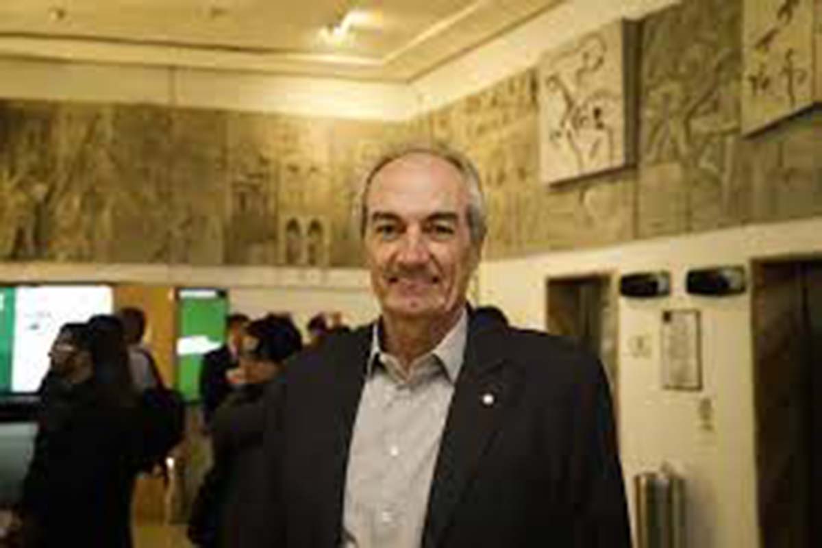 Presidente da Associação Comercial da Bahia, Paulo Cavalcanti, vem à Feira fazer palestra e lançar livro.