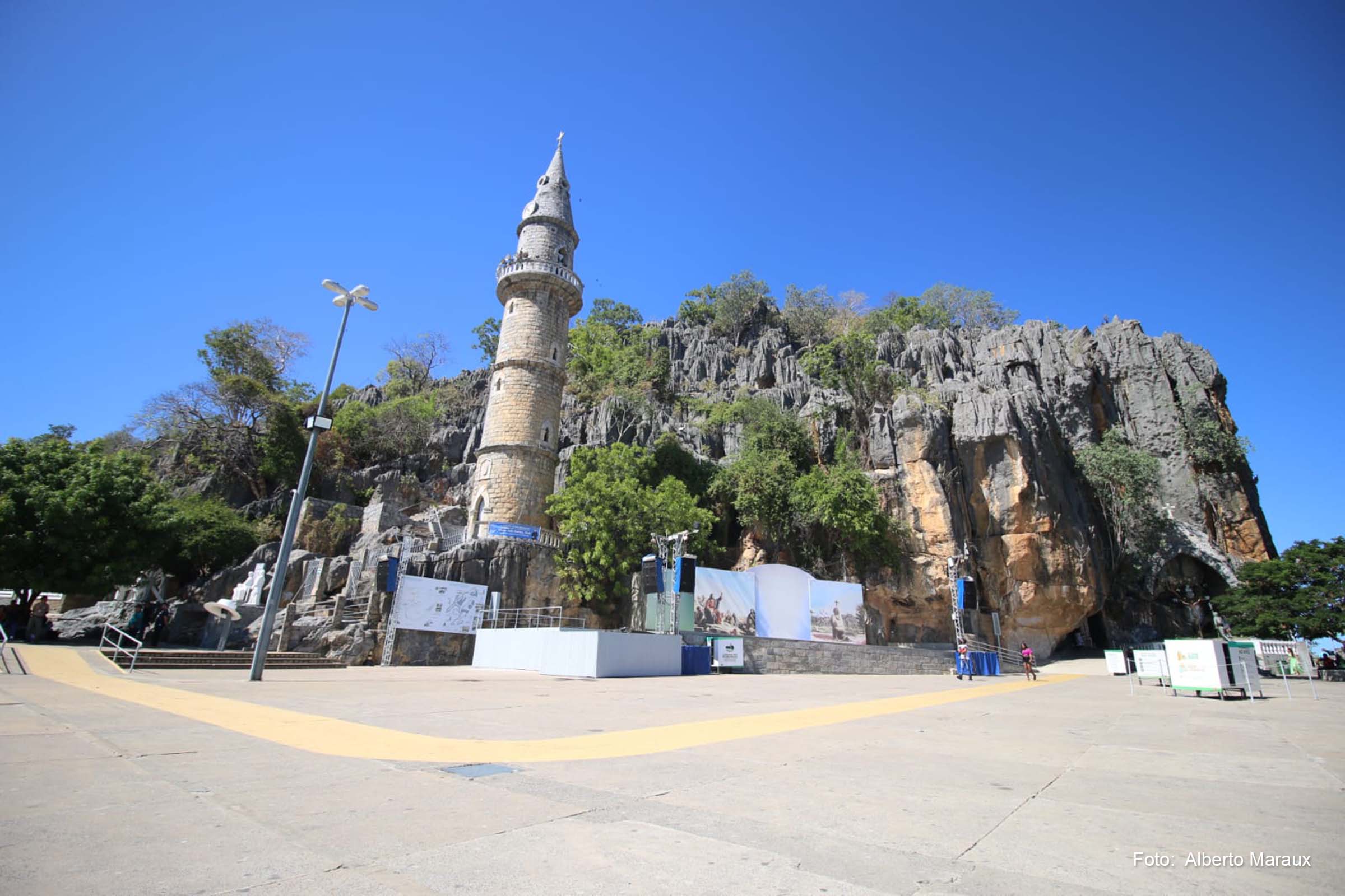 A medida visa garantir mais segurança aos participantes da festa religiosa.