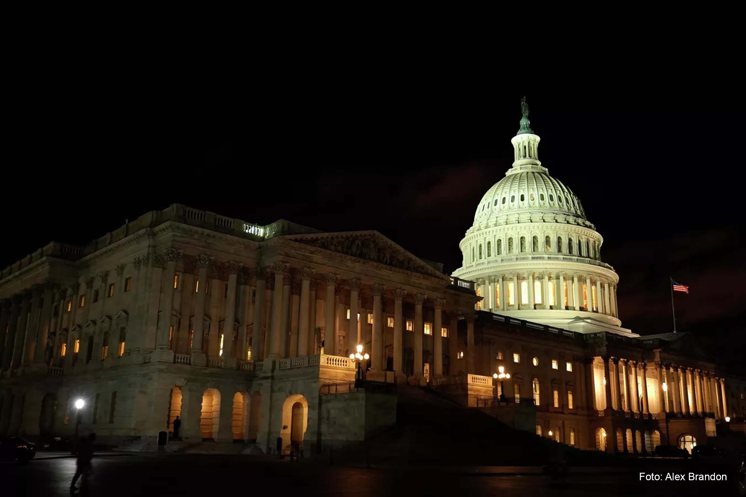 Além desses, 51% dizem que Washington fez o suficiente para ajudar Kiev, e 48% discordam.