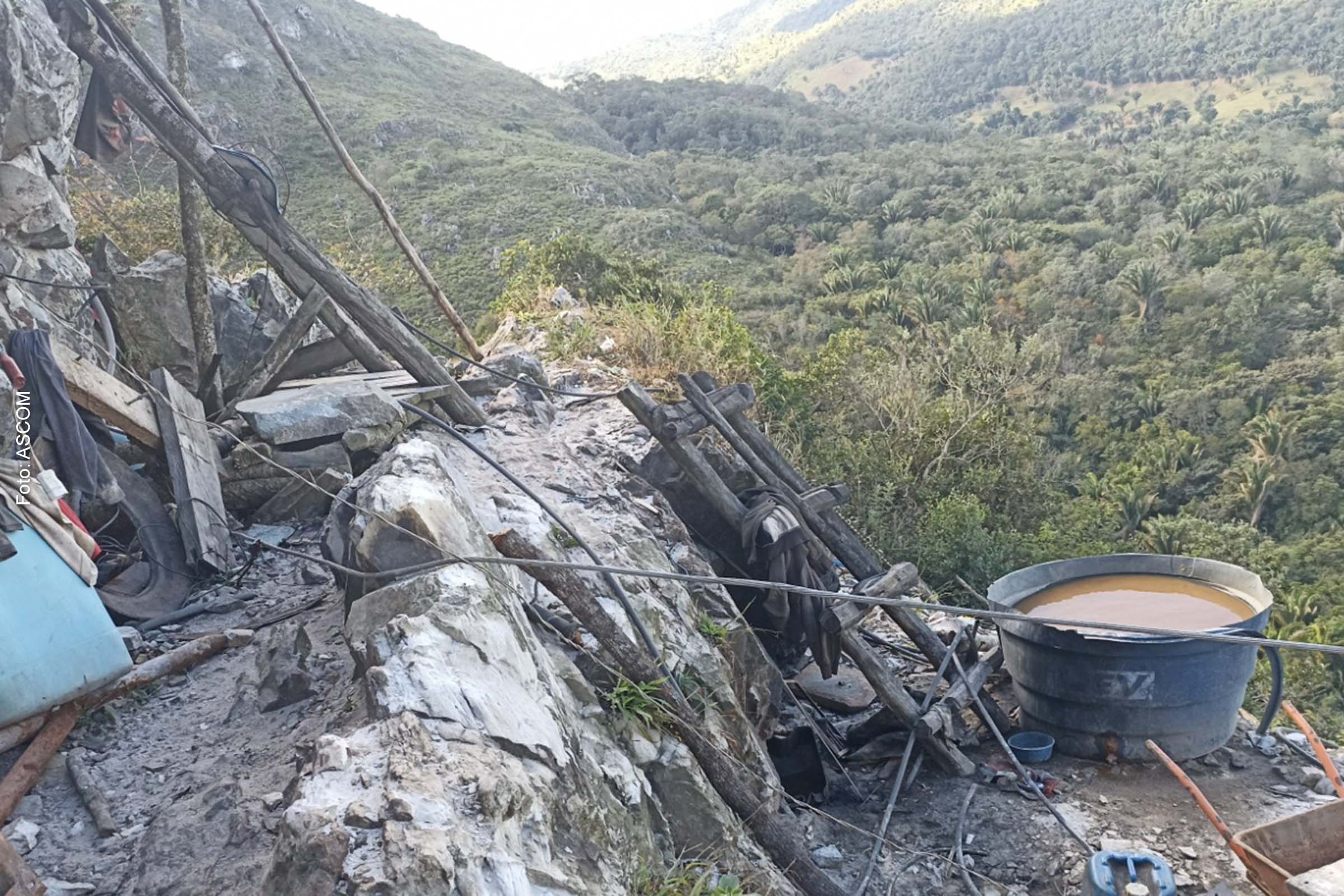 Ação enfatiza o compromisso com a preservação ambiental e a necessidade de vigilância constante contra práticas prejudiciais ao meio ambiente.