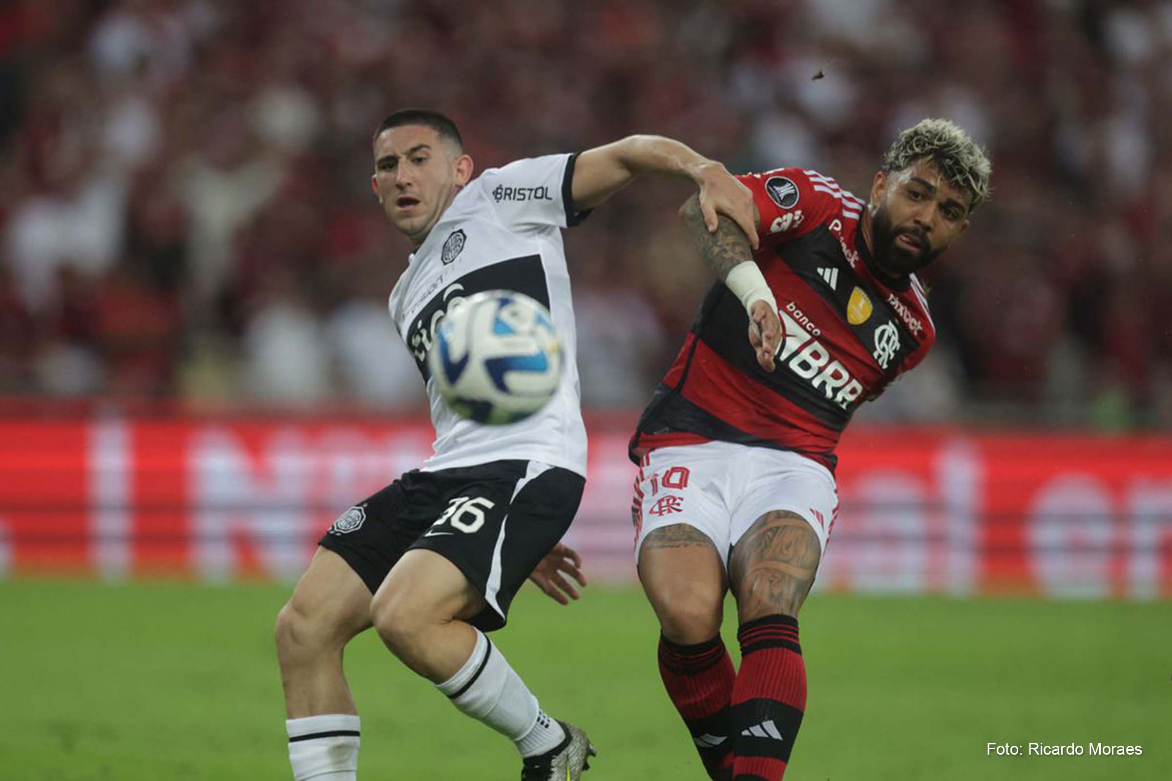 Flamengo perdeu por 3 a 2 para o Olimpia no Paraguai.