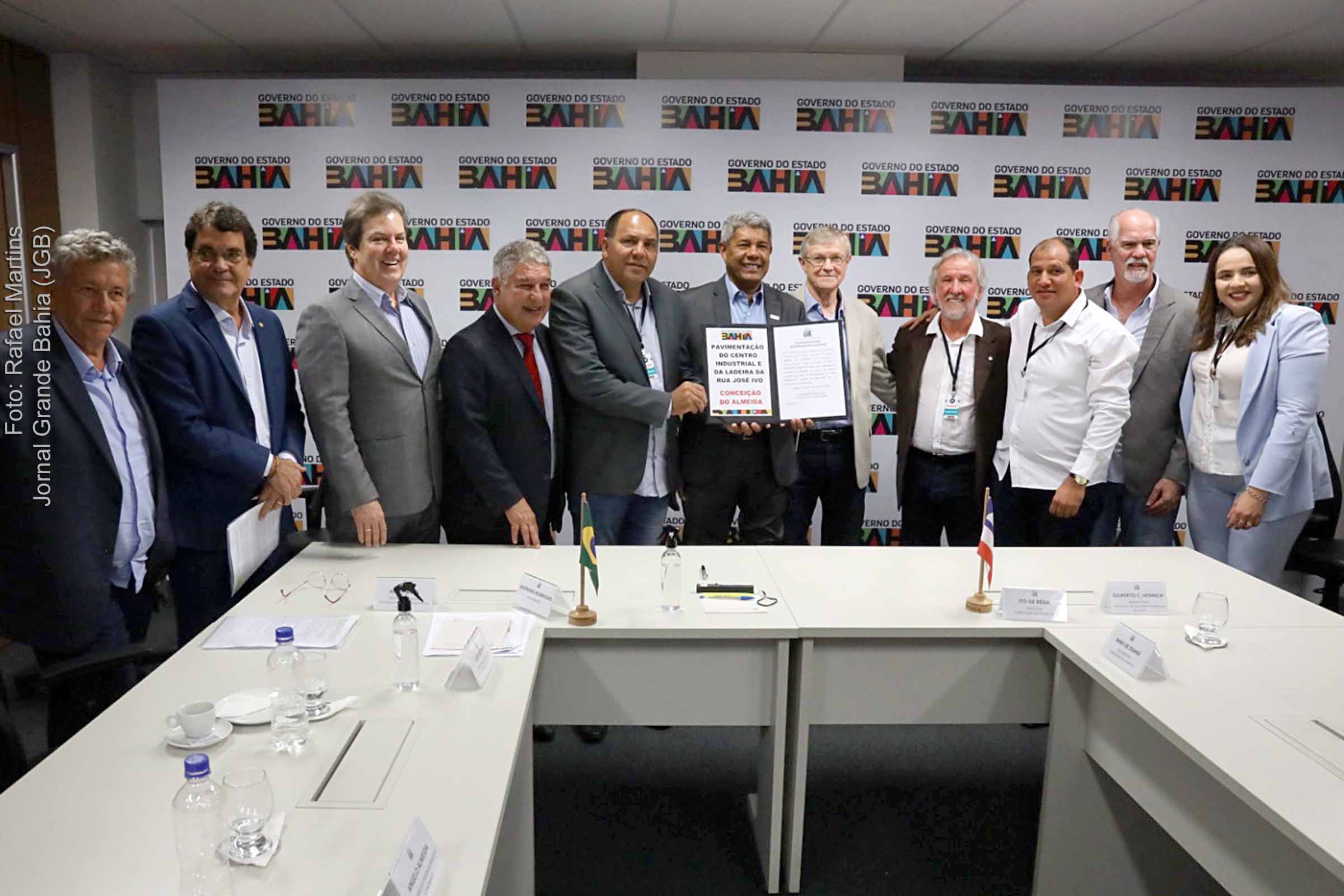 Governador Jerônimo Rodrigues autoriza convênio para obras na via de acesso ao Centro Industrial de Conceição do Almeida.