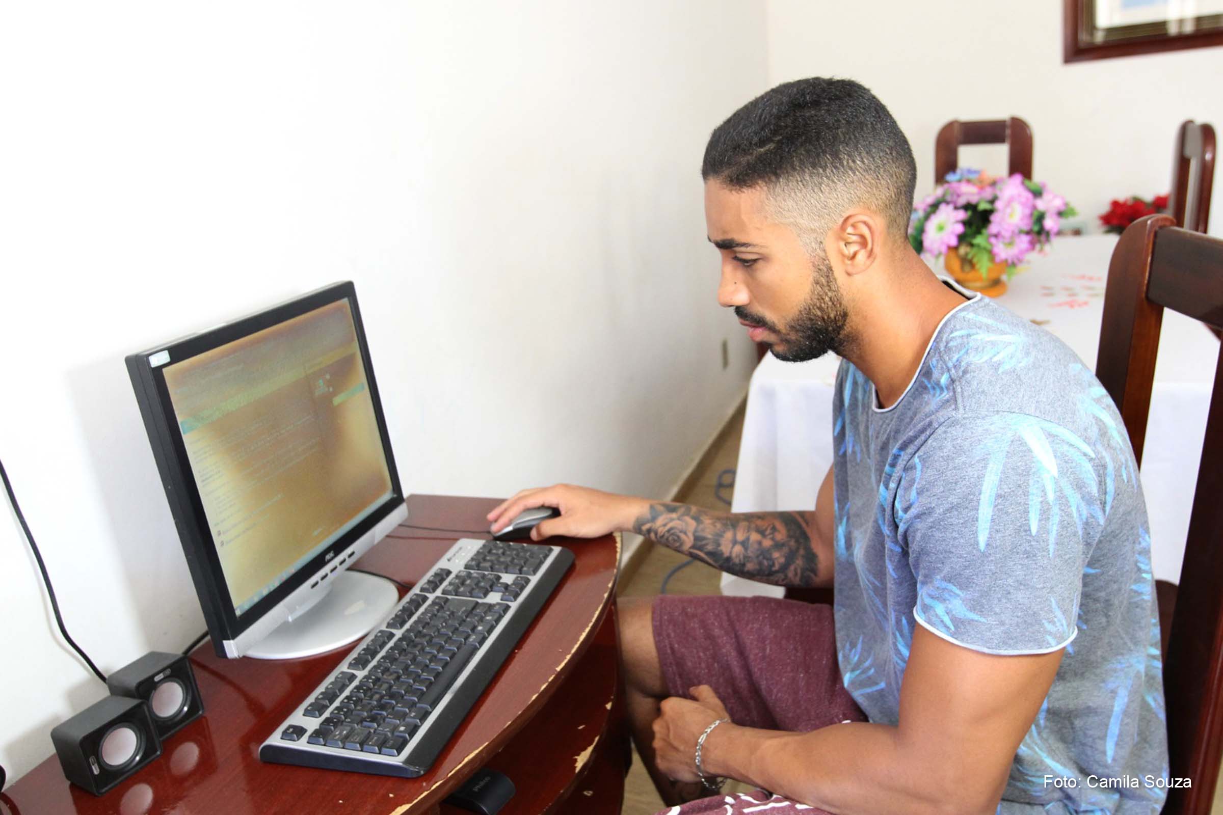 O EMITEC possibilita que estudantes em locais distantes tenham acesso ao ensino de qualidade.