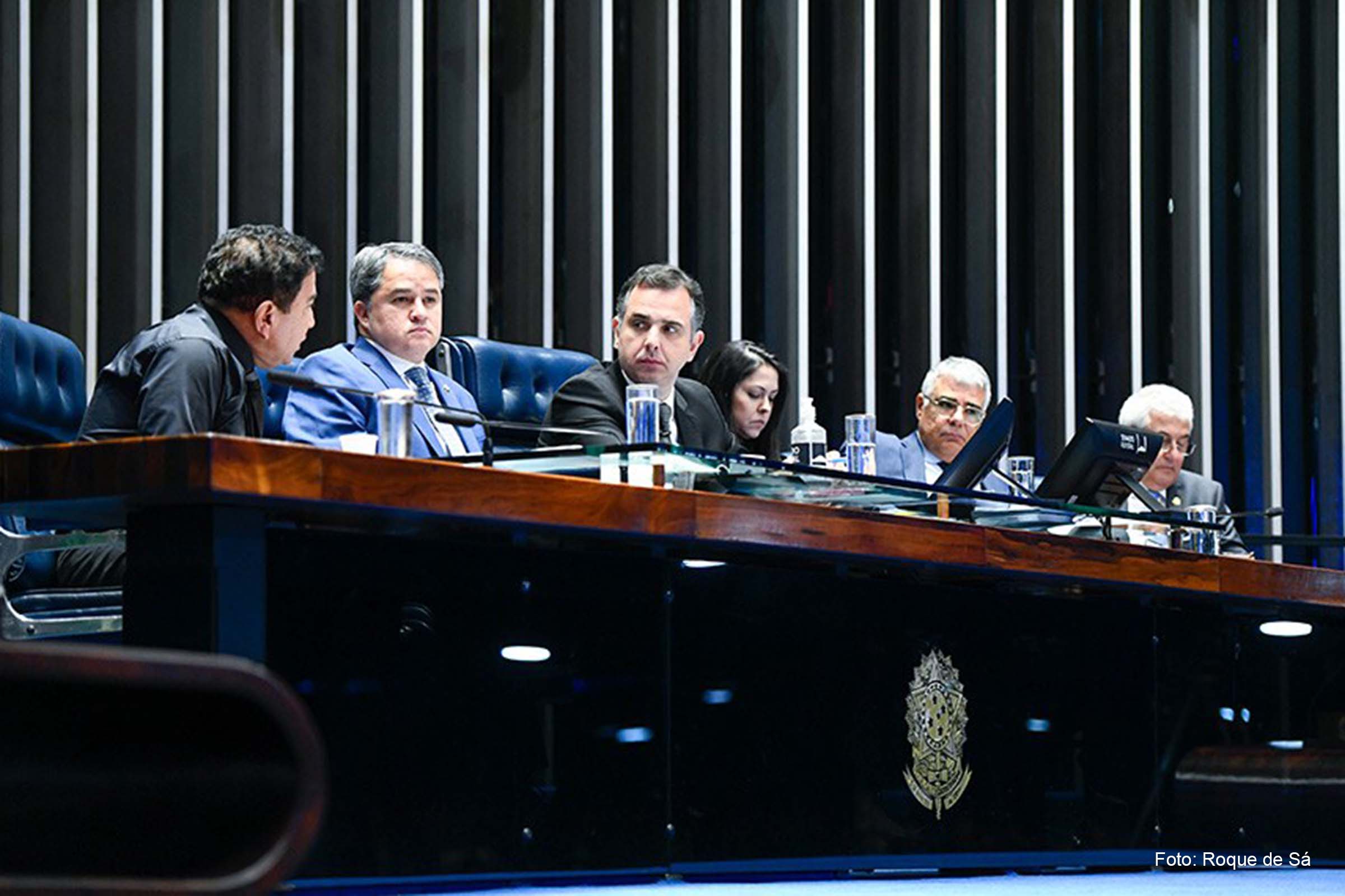 Rodrigo Pacheco, presidente do Senado, comandou a sessão.