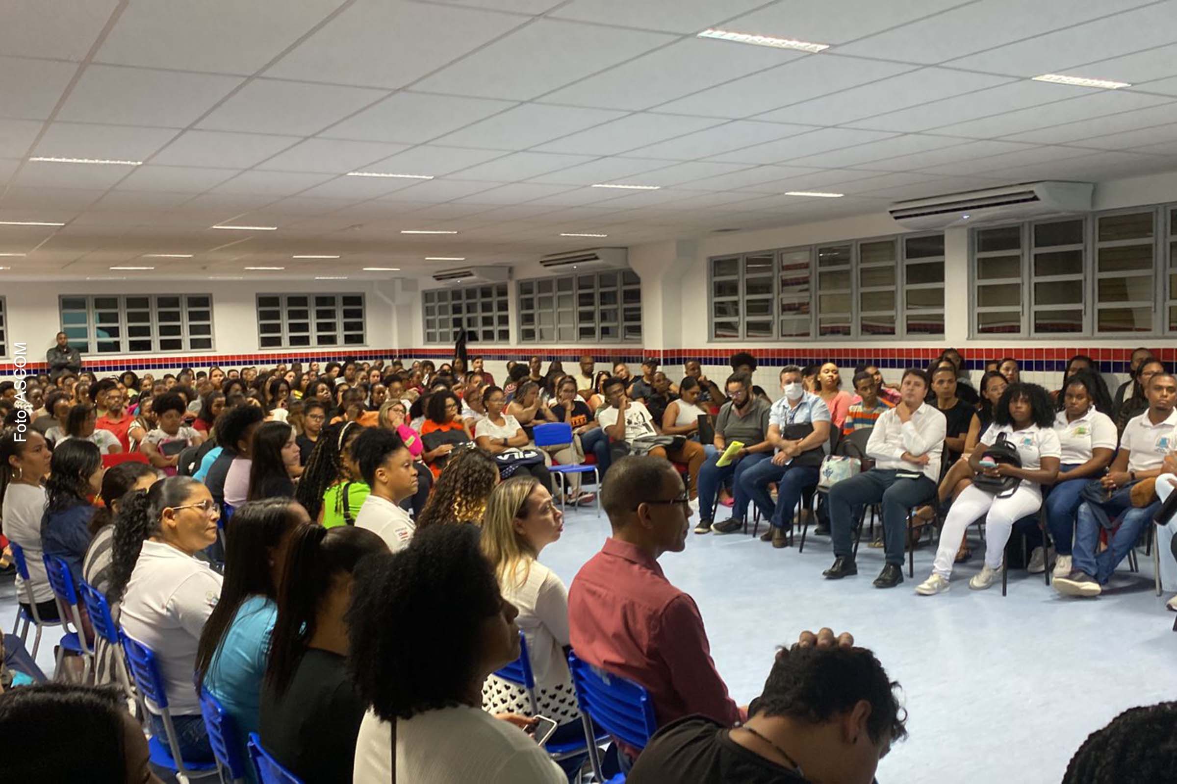 A oferta abrange áreas como Radiologia, Massoterapia, Enfermagem, Administração, Informática e outros.