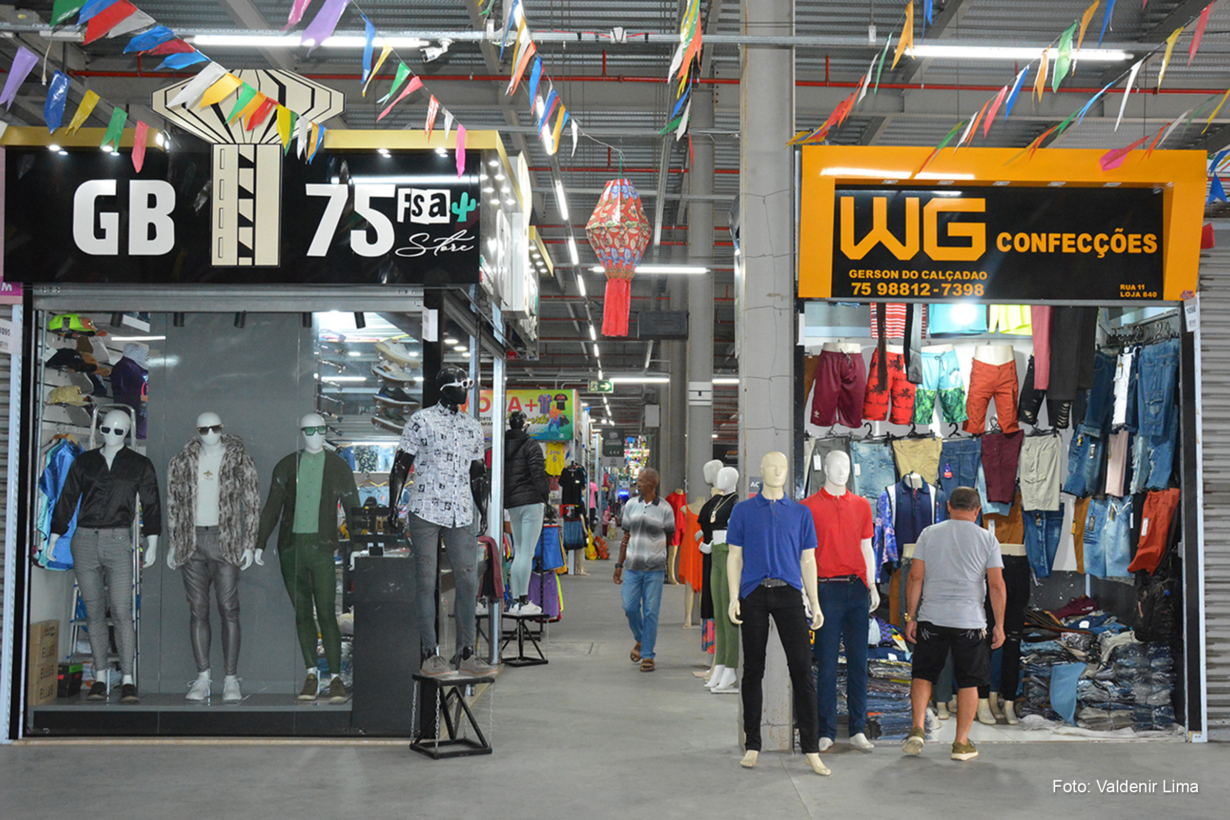 Shopping Popular Cidade das Compras oferece uma variedade de presentes para o Dia dos Pais, incluindo óculos de sol, roupas e eletrônicos.