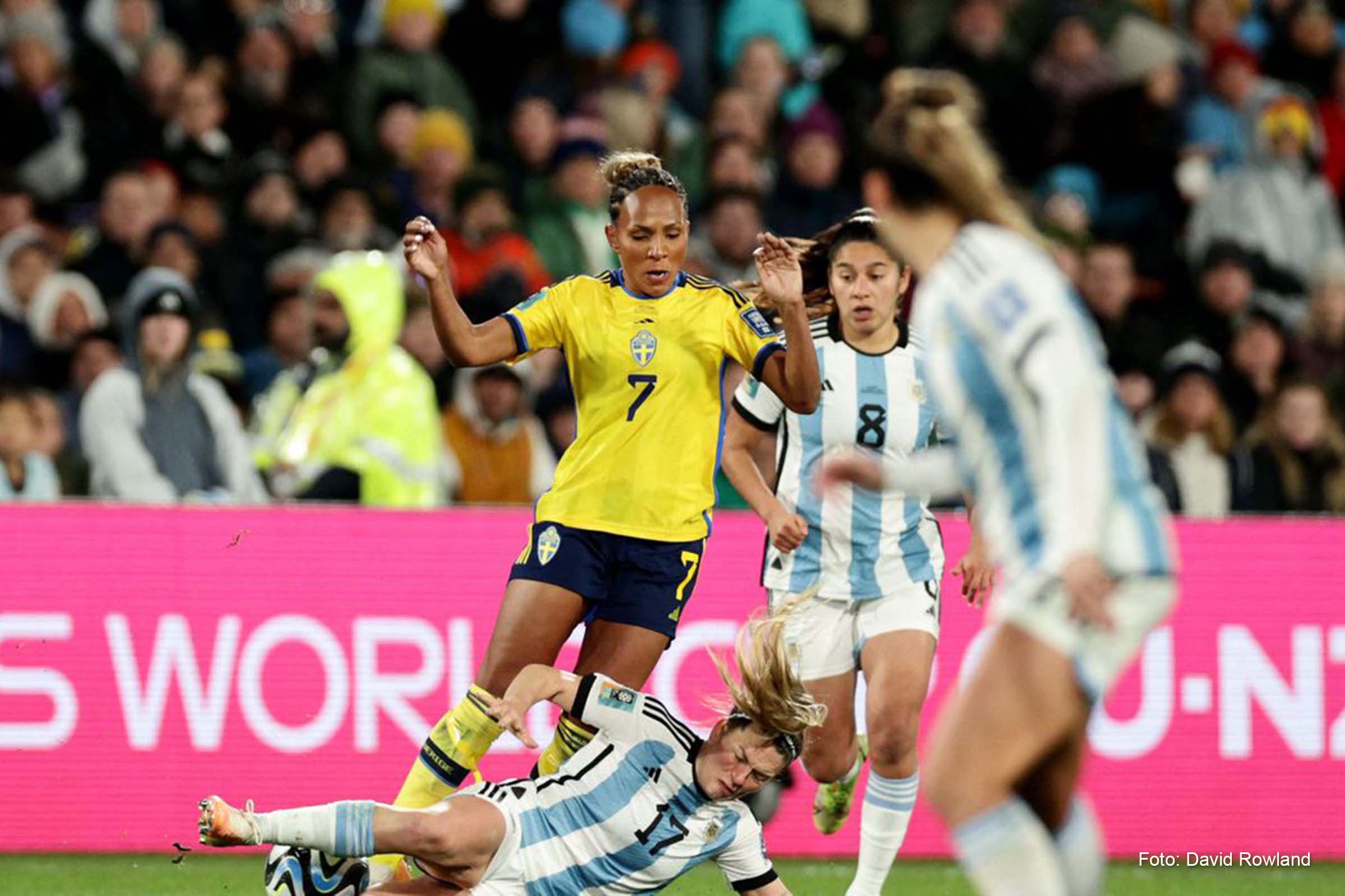 Próximo desafio das suecas na competição são os Estados Unidos nas oitavas de final.