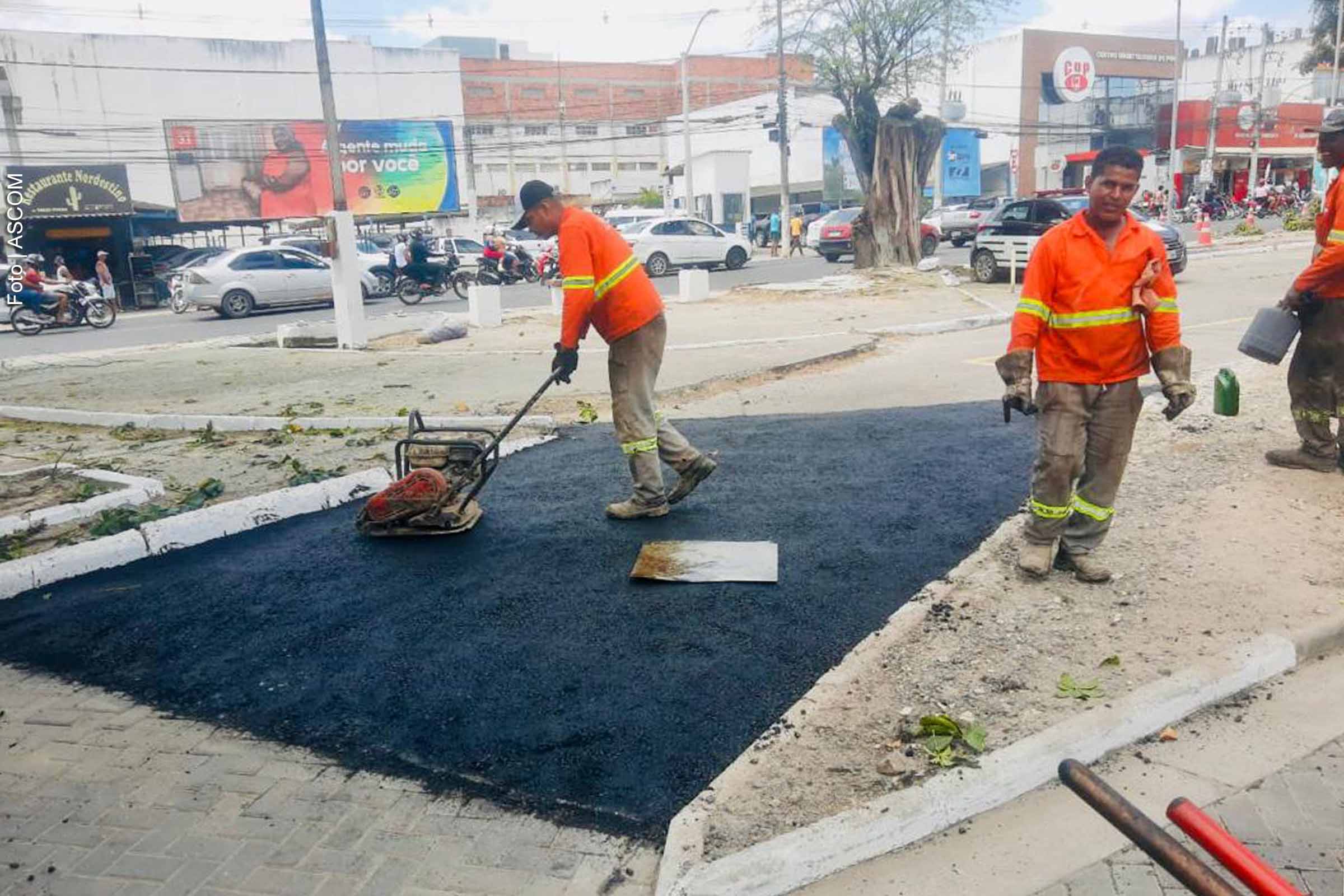Feira de Santana: Praça do Nordestino recebe serviços de revitalização para melhorar a mobilidade urbana, diz Governo Colbert Martins