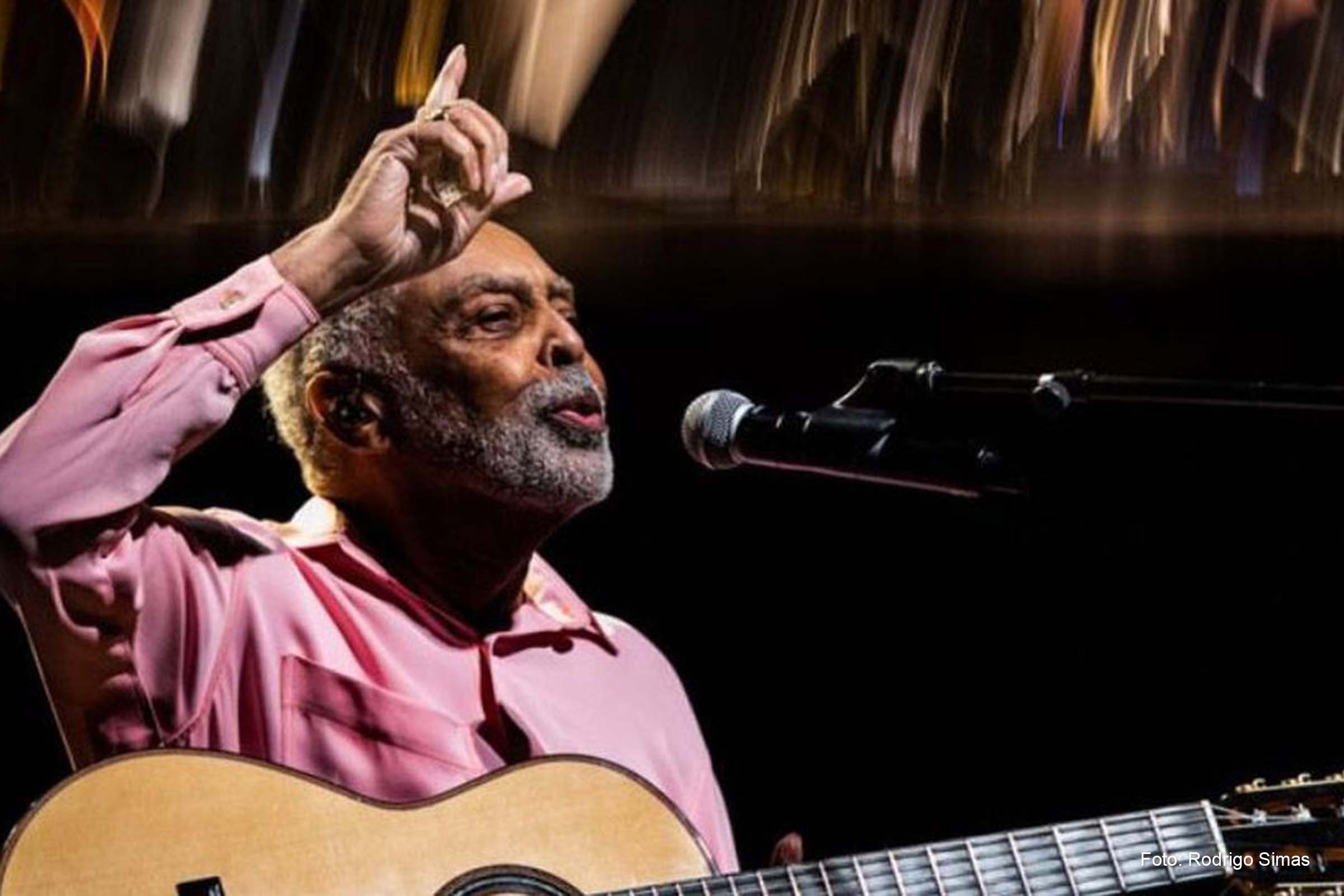 Além de honrar Gilberto Gil, a festa se concentra no multiculturalismo e promete oferecer uma programação diversificada.