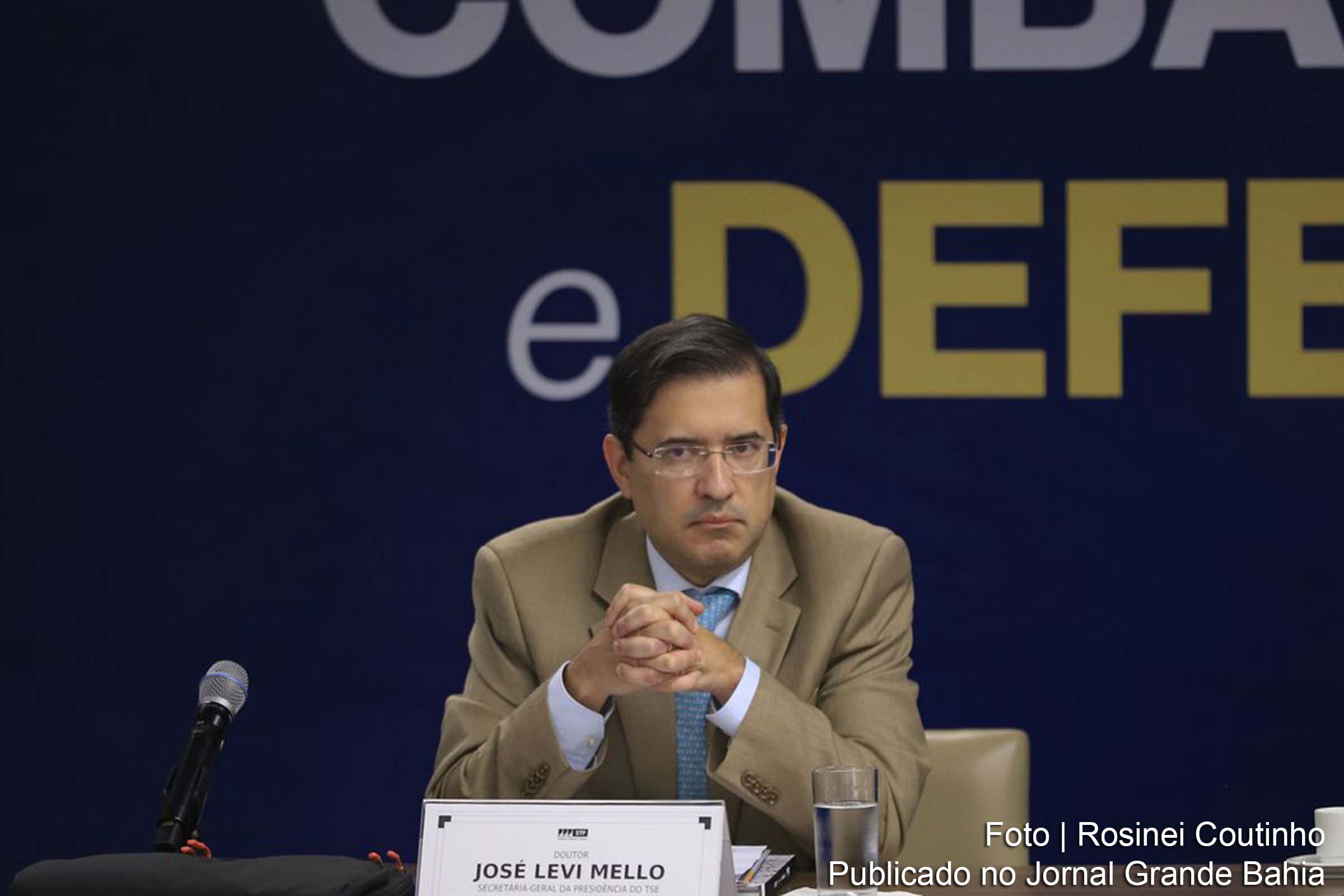 Fake news destrói e mata, diz especialista em seminário no STF