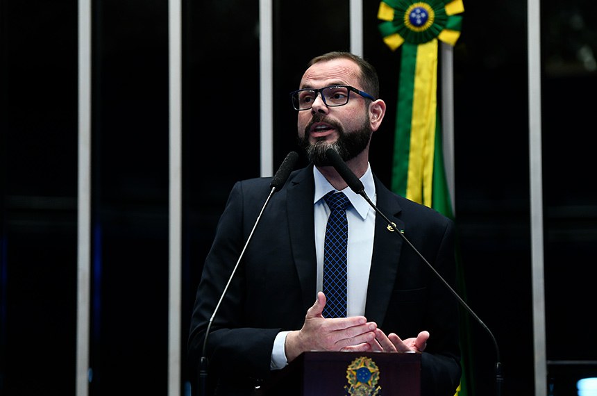 Senador Jorge Seif critica ação da AGU contra jornalista Alexandre Garcia