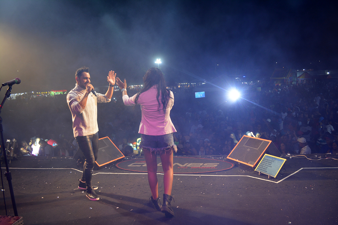 O evento contou com apresentações musicais e shows que animaram os presentes. (Foto: Divulgação/PMFS)