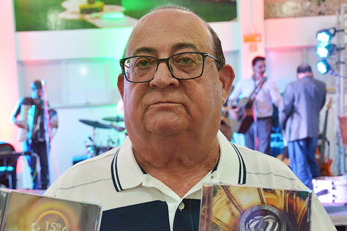 O secretário do Meio Ambiente Antonio Carlos Coelho, numa dinâmica na pasta que capitaneia.