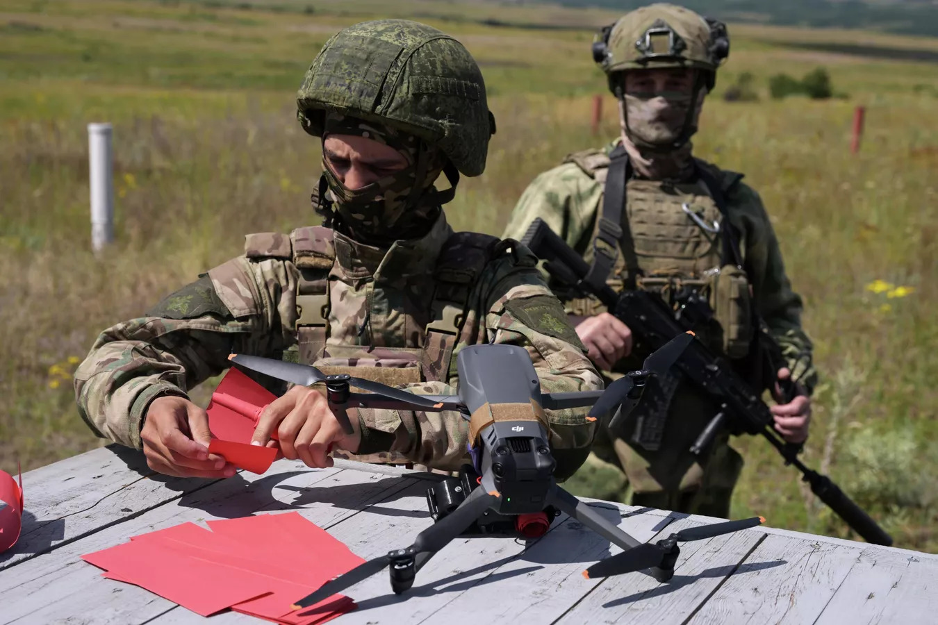 Avanço das tropas russas no uso de drones eleva preocupações e desafios para as forças ucranianas. (Foto: Yevgeny Biyatov/Sputnik)